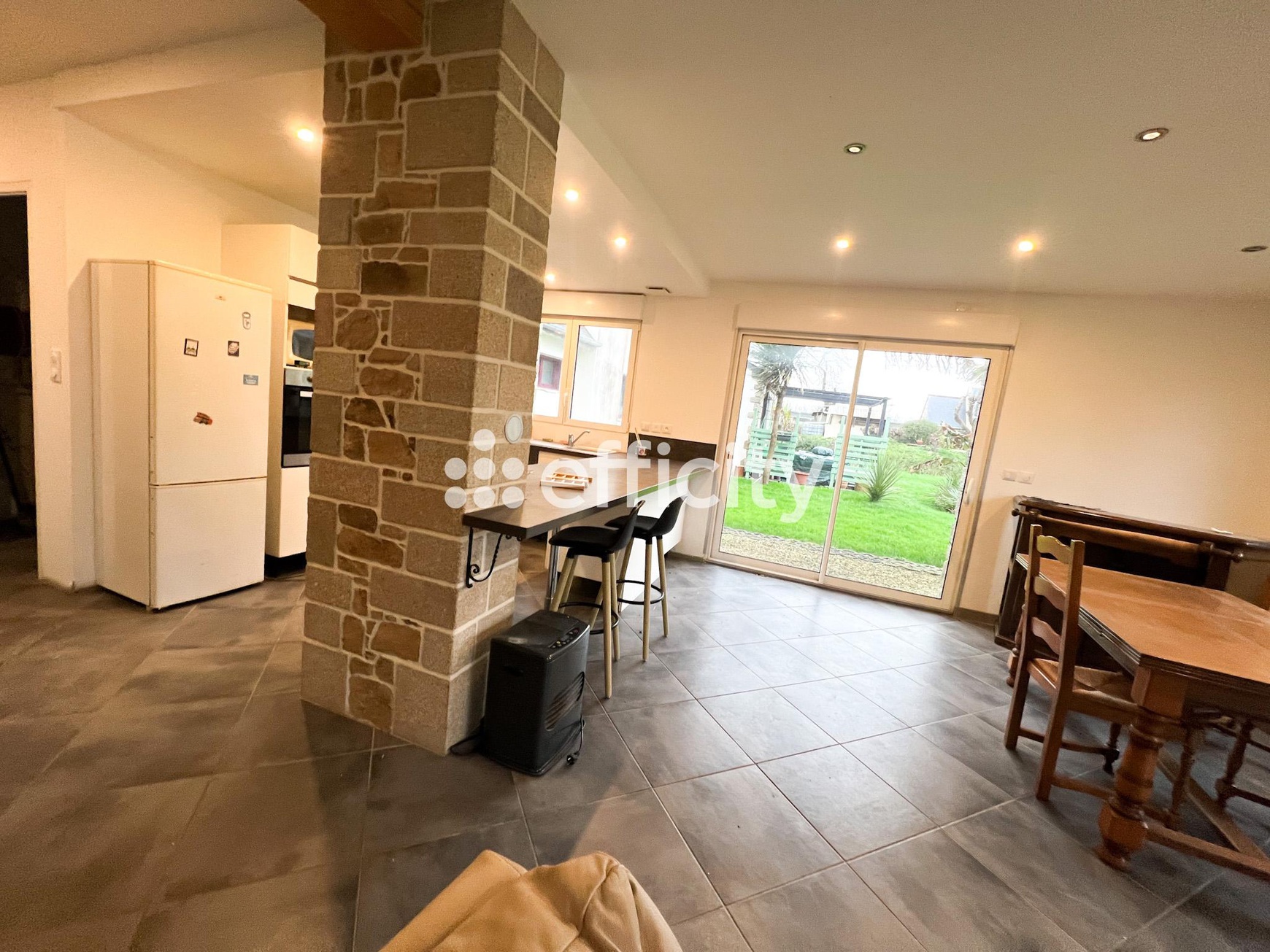 Achat immobilier Maison 5 pièces  140m2 à Kermaria-Sulard (22450) - Photo n°4