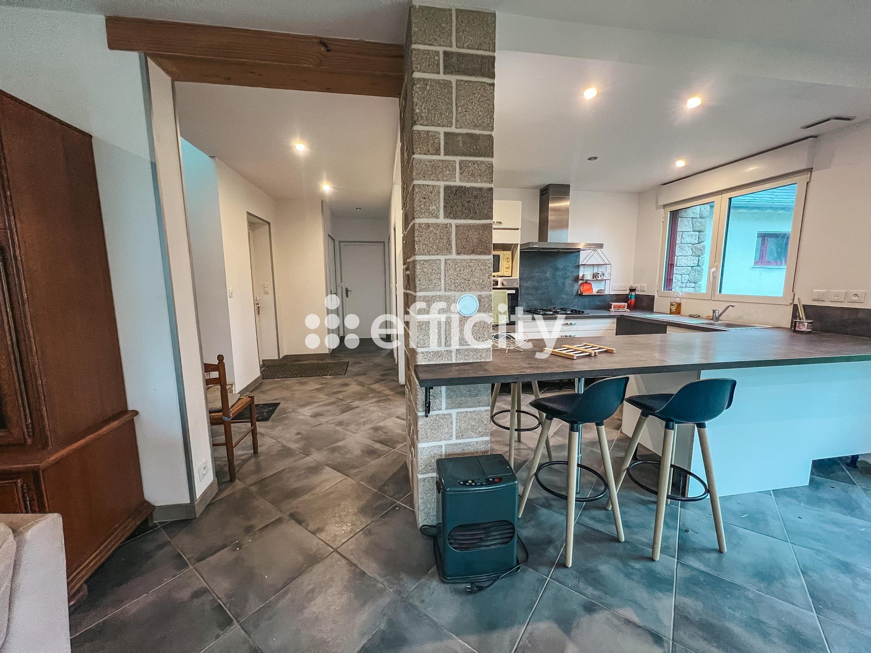 Achat immobilier Maison 5 pièces  140m2 à Kermaria-Sulard (22450) - Photo n°8