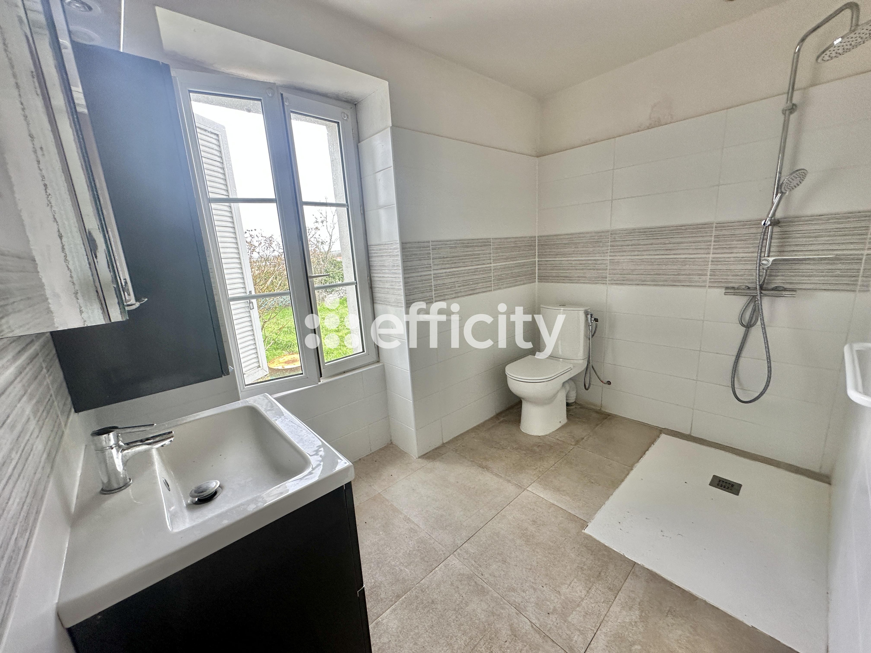 Achat immobilier Maison 5 pièces  104m2 à Saint-Julien-de-Concelles (44450) - Photo n°10