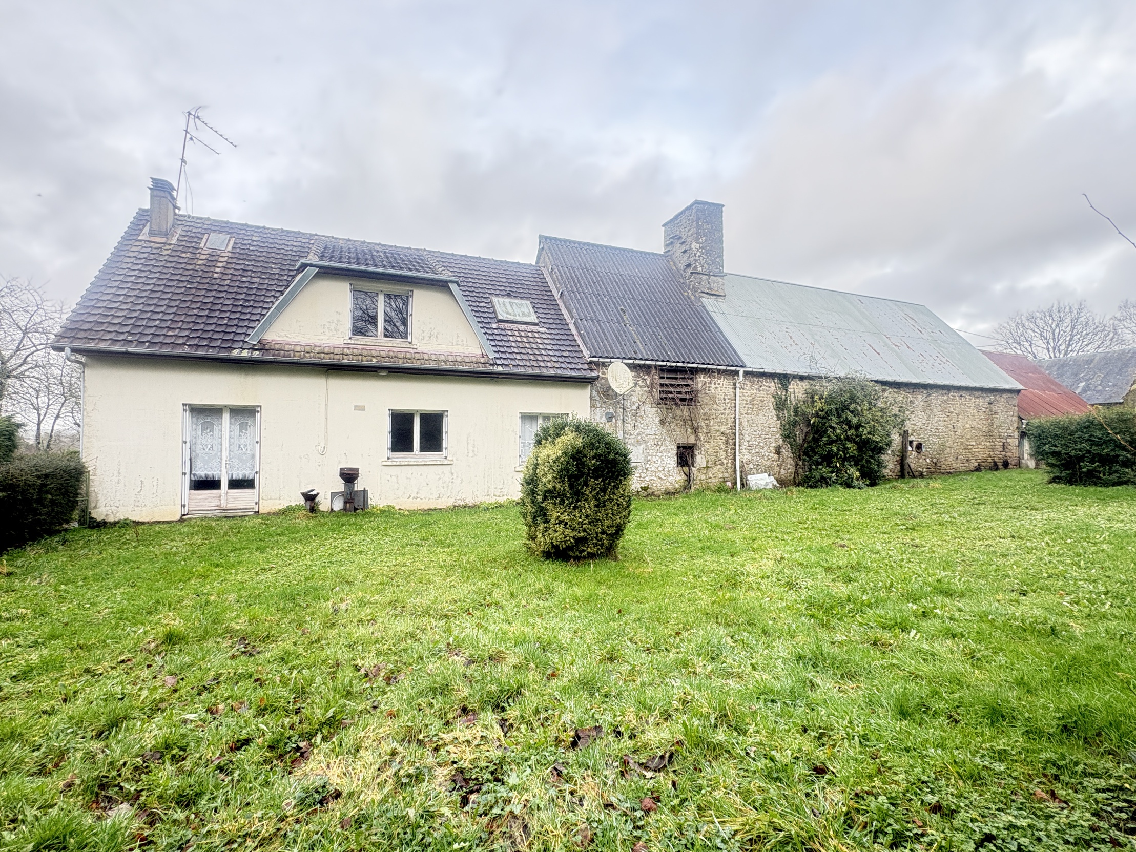 maison 5 pièces - 106m2 à Vire Normandie (14500)