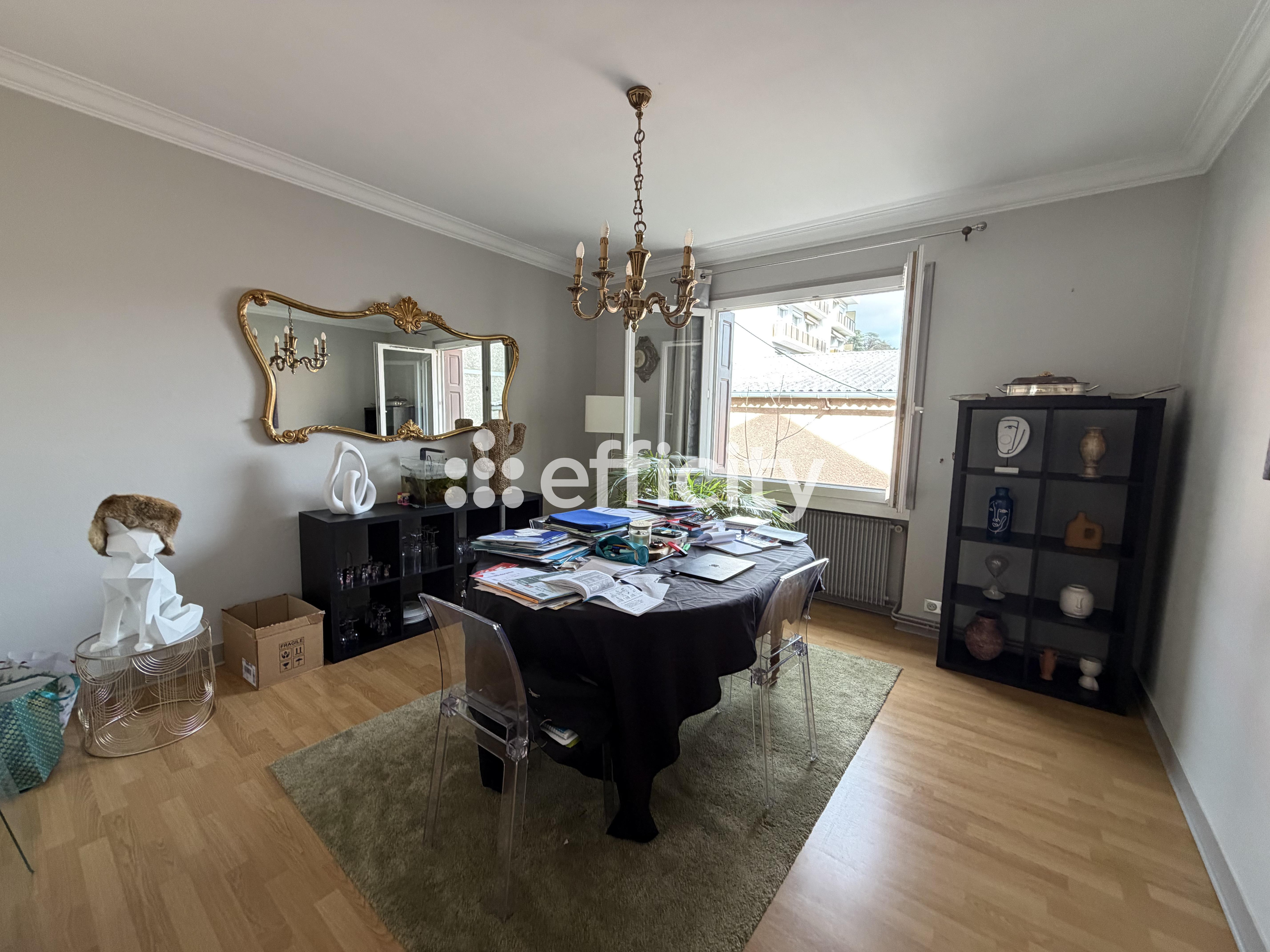 Achat immobilier Maison 10 pièces  200m2 à Saint-Priest-en-Jarez (42270) - Photo n°6