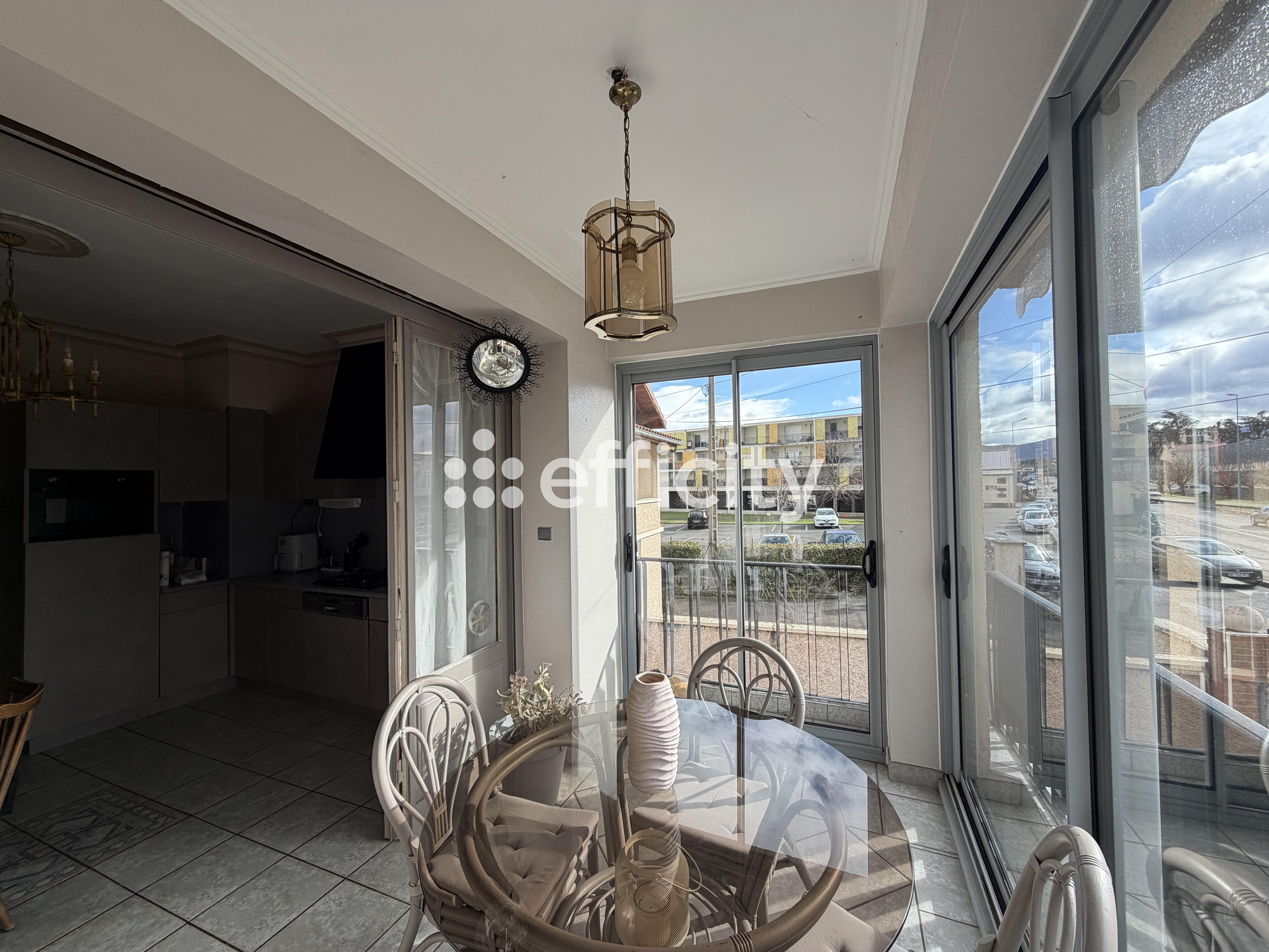 Achat immobilier Maison 10 pièces  200m2 à Saint-Priest-en-Jarez (42270) - Photo n°5