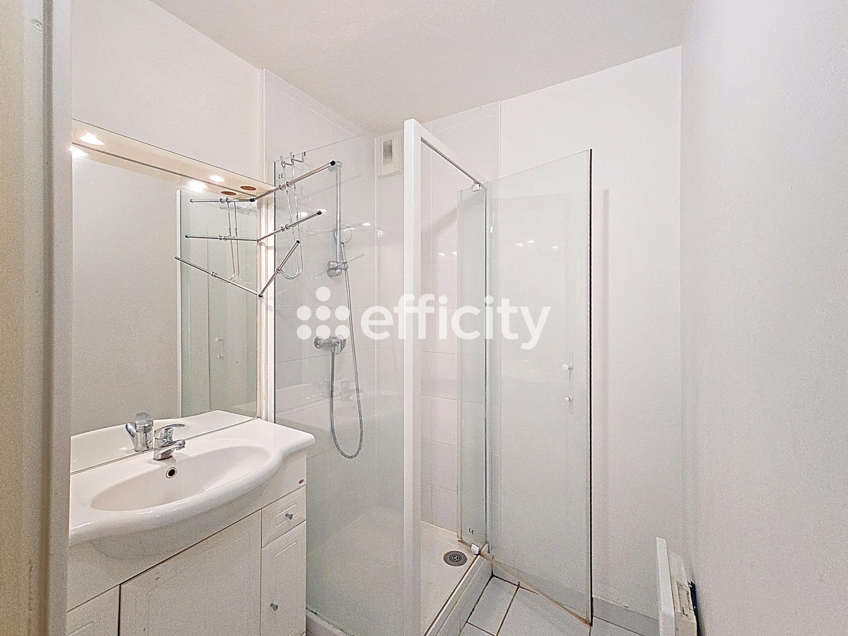 Achat immobilier Appartement 2 pièces  47m2 à Tours (37100) - Photo n°8