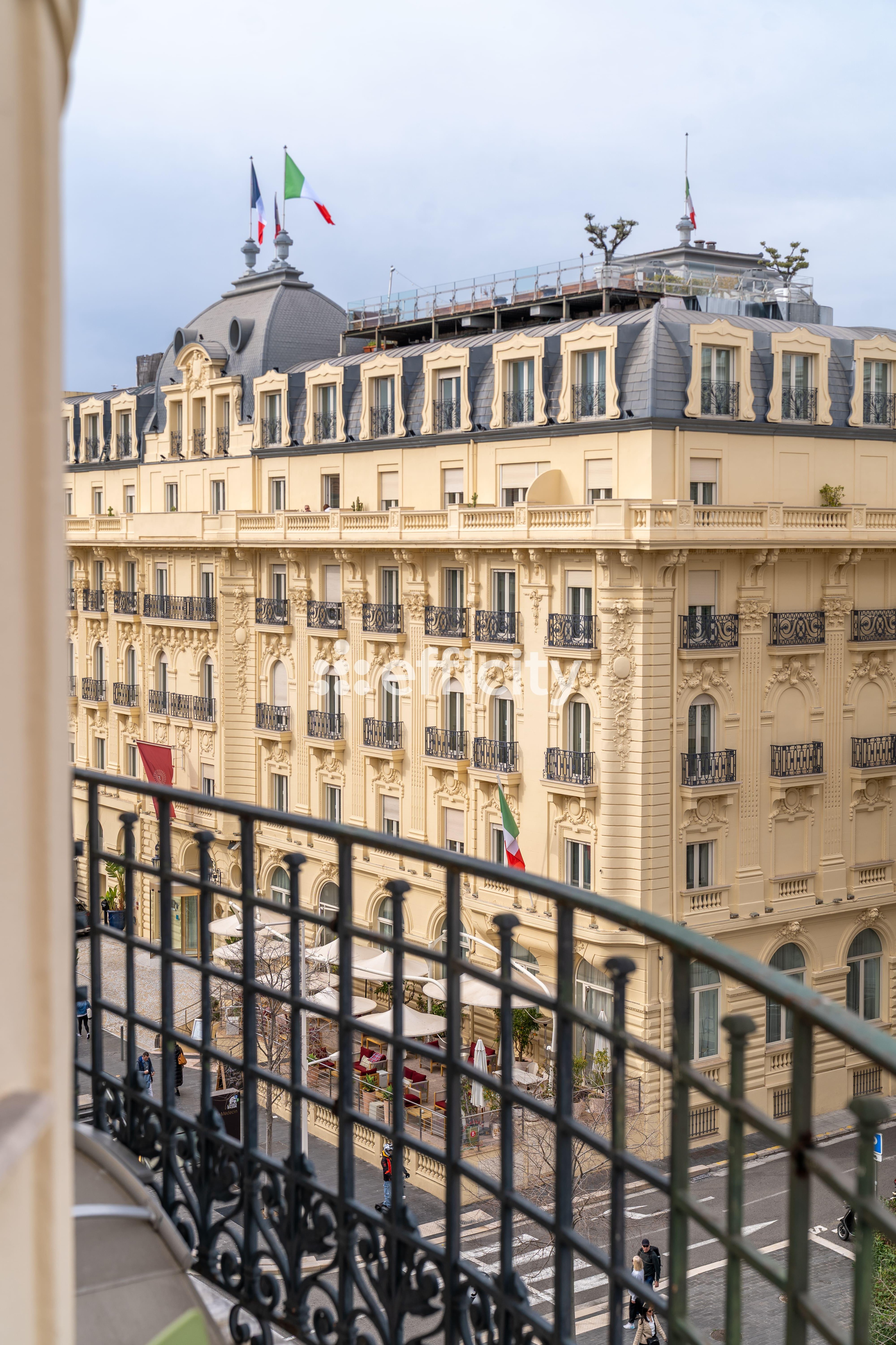 Achat immobilier Appartement 6 pièces  168m2 à Nice (06000) - Photo n°54