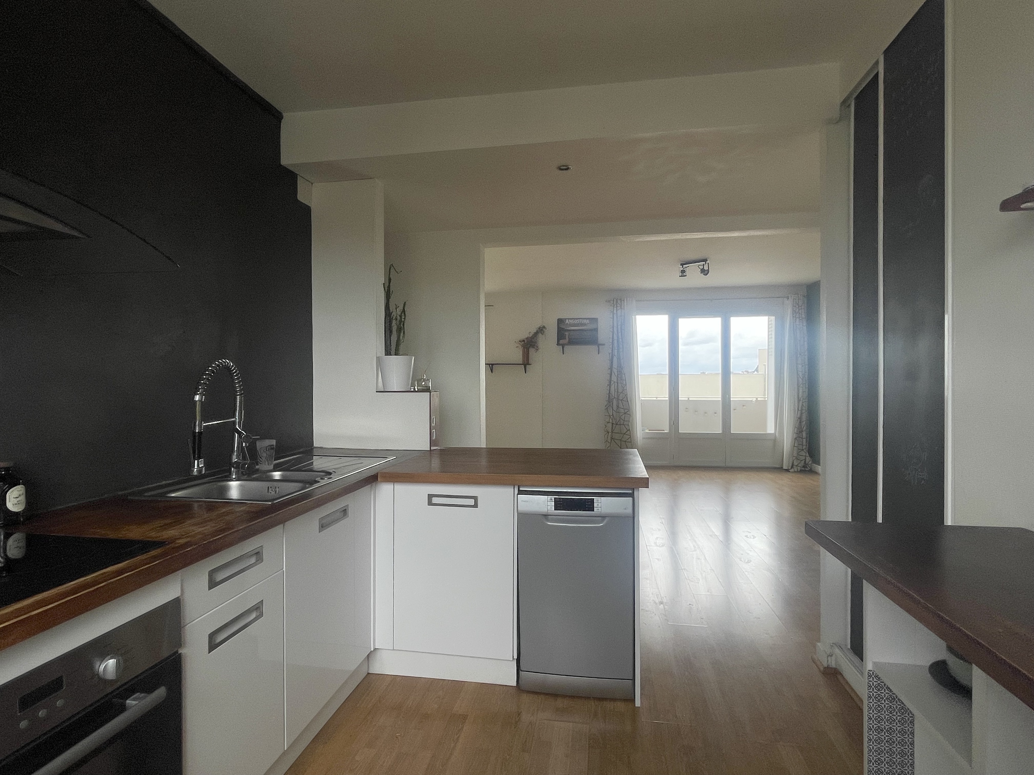 Achat immobilier Appartement 3 pièces  75m2 à Bordeaux (33200) - Photo n°1