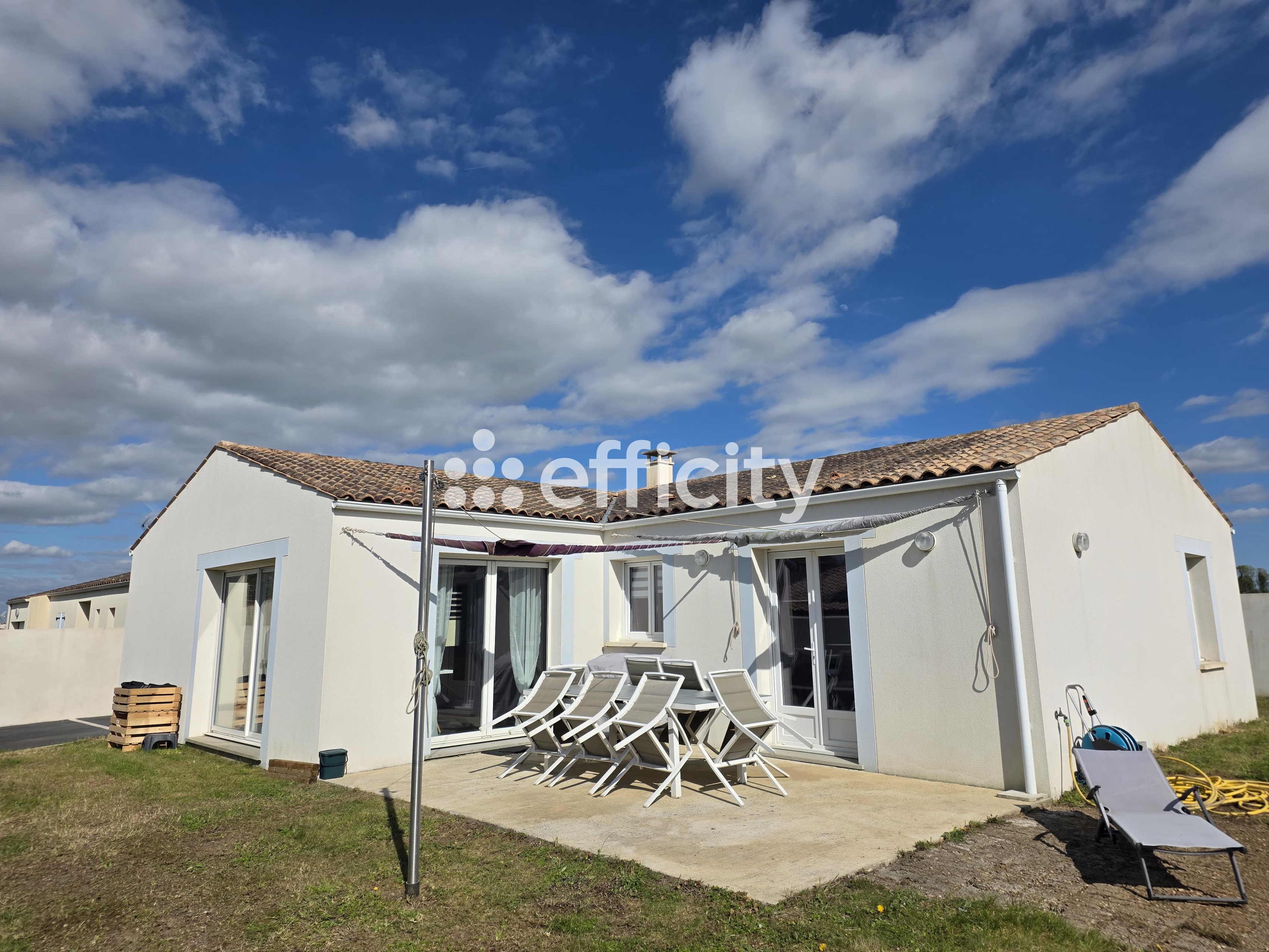 Achat immobilier Maison 4 pièces  106m2 à Sainte-Soulle (17220) - Photo n°1
