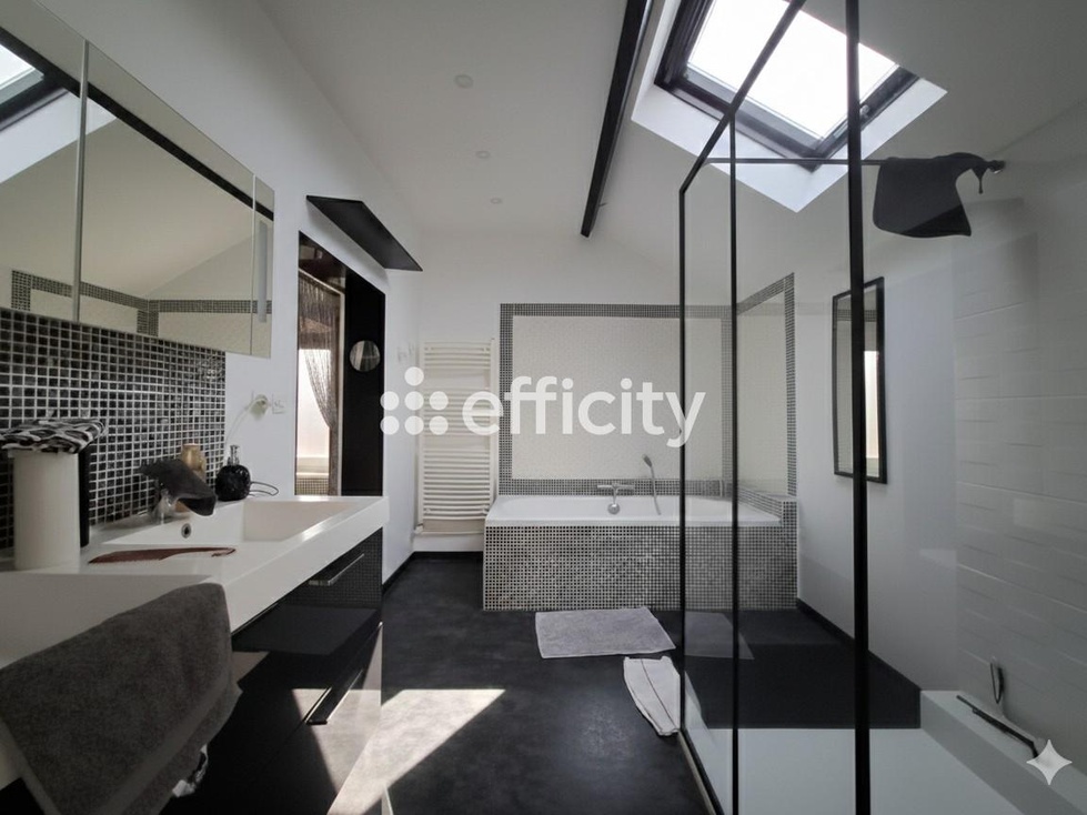 Achat immobilier Maison 6 pièces  131m2 à La Loupe (28240) - Photo n°10