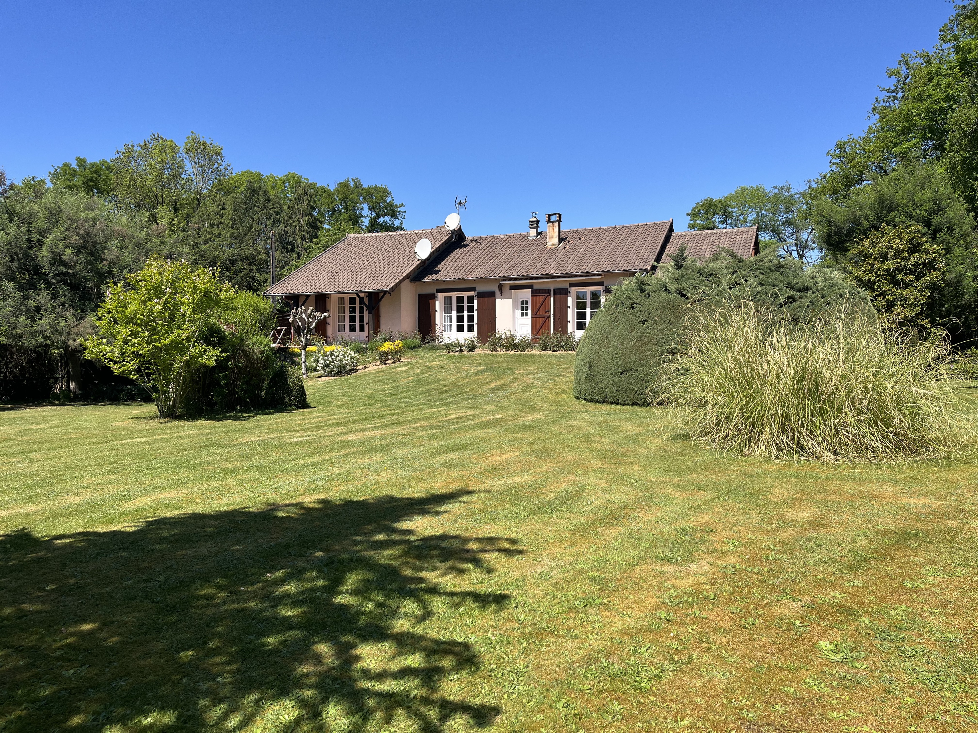Achat immobilier Maison 7 pièces  140m2 à Étagnac (16150) - Photo n°4
