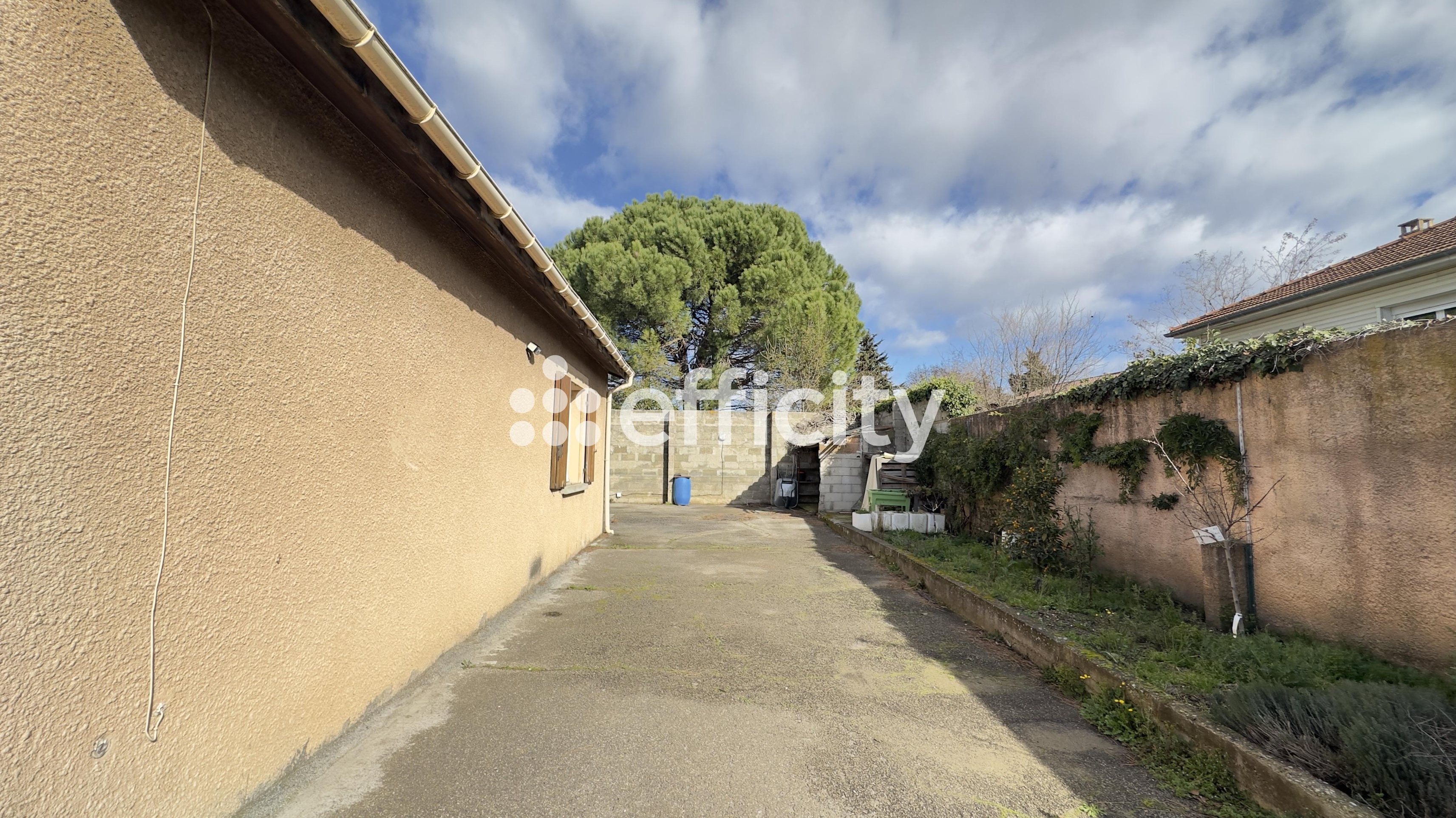 Achat immobilier Maison 8 pièces  205m2 à Pierrelatte (26700) - Photo n°20