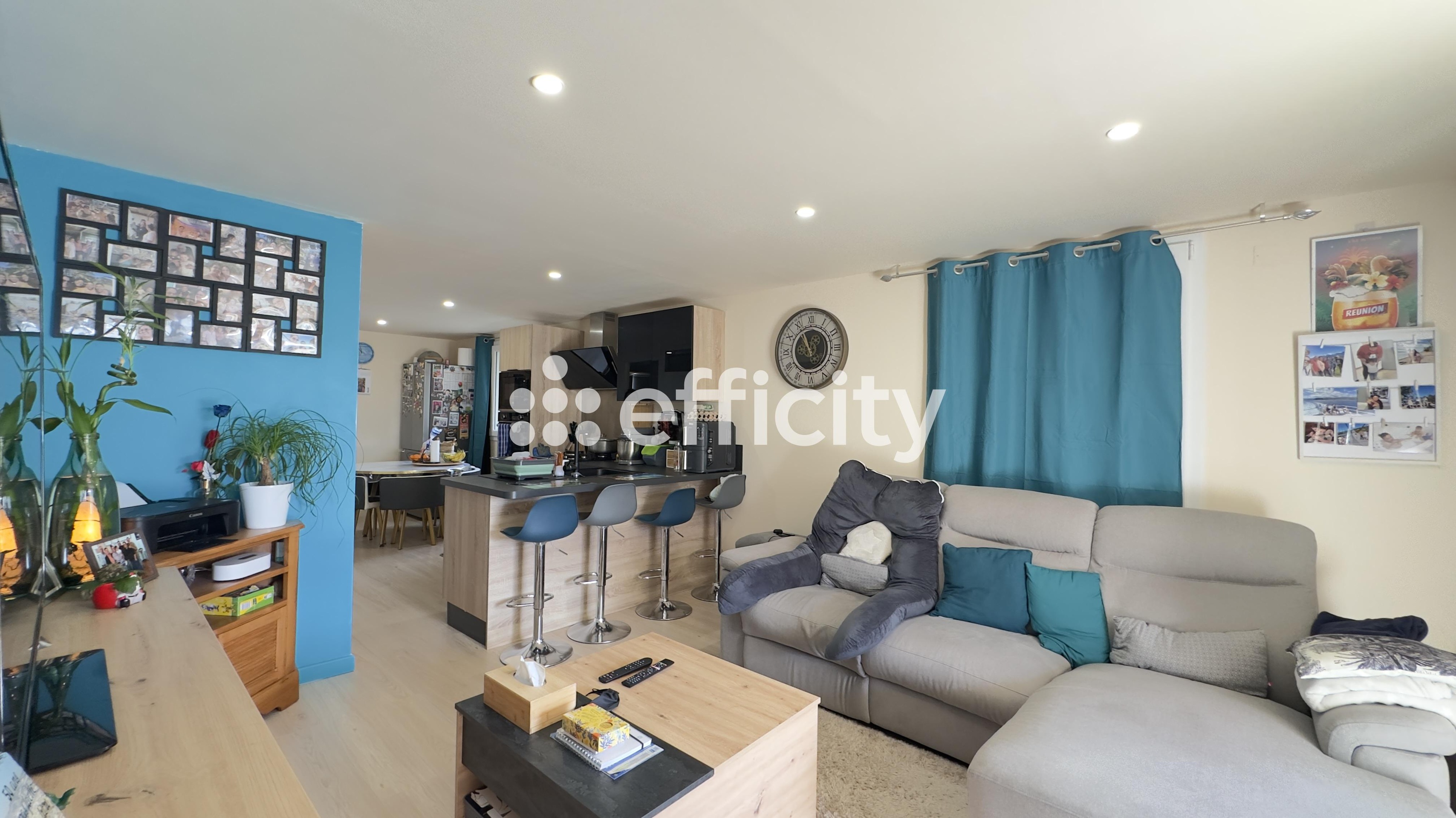 Achat immobilier Maison 8 pièces  205m2 à Pierrelatte (26700) - Photo n°10