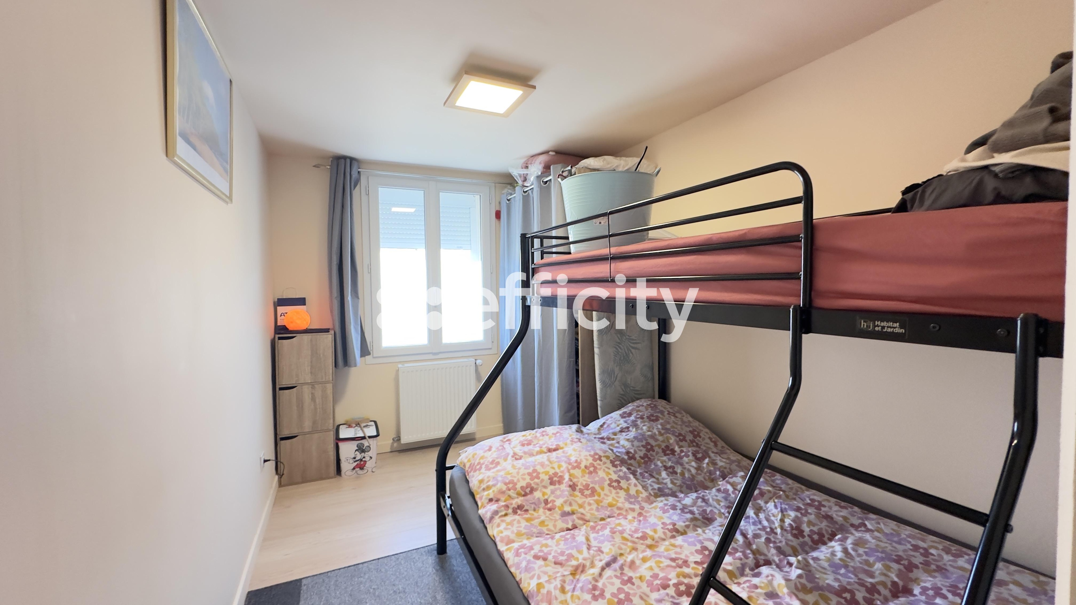 Achat immobilier Maison 8 pièces  205m2 à Pierrelatte (26700) - Photo n°13