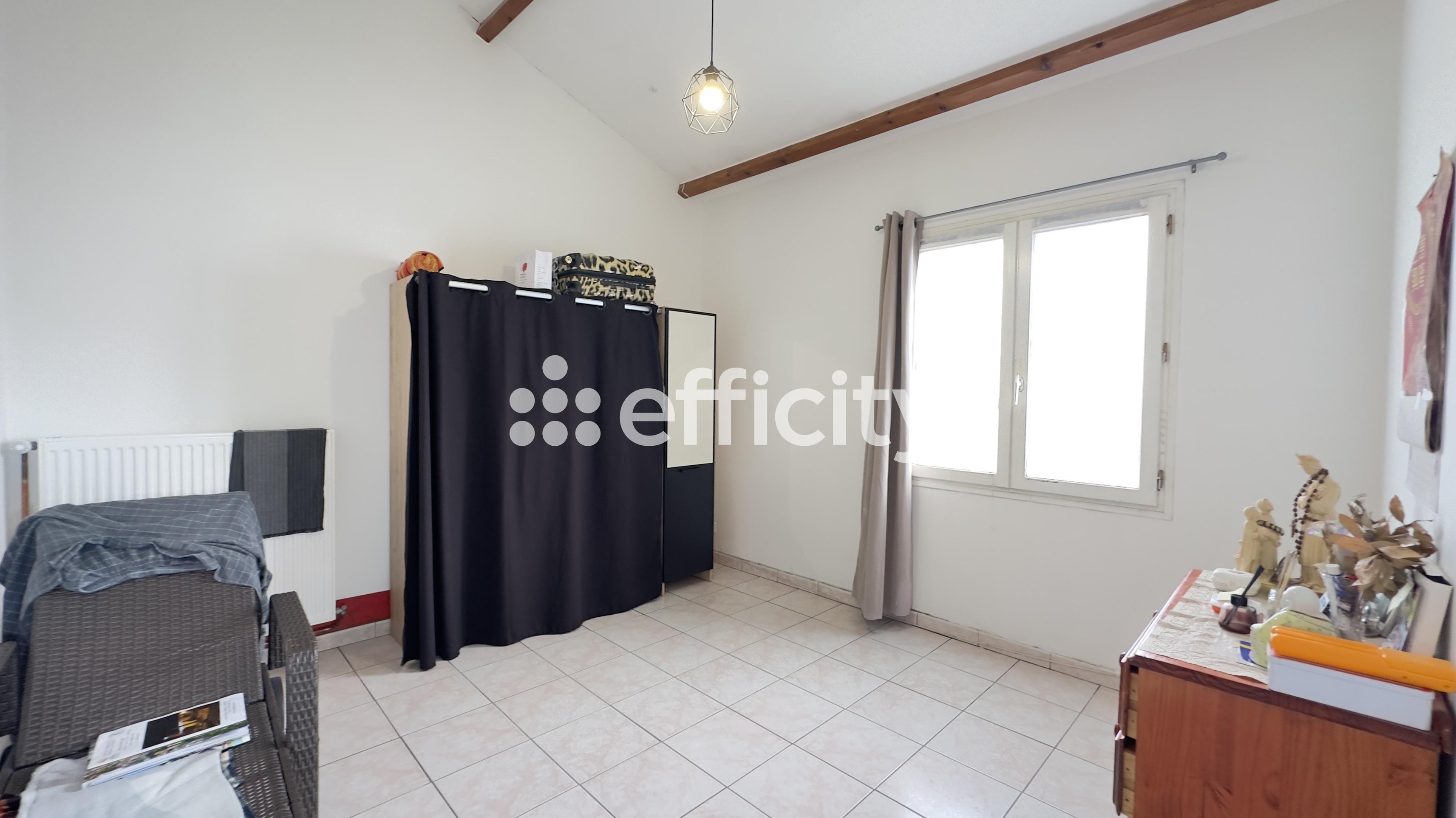 Achat immobilier Maison 8 pièces  205m2 à Pierrelatte (26700) - Photo n°17