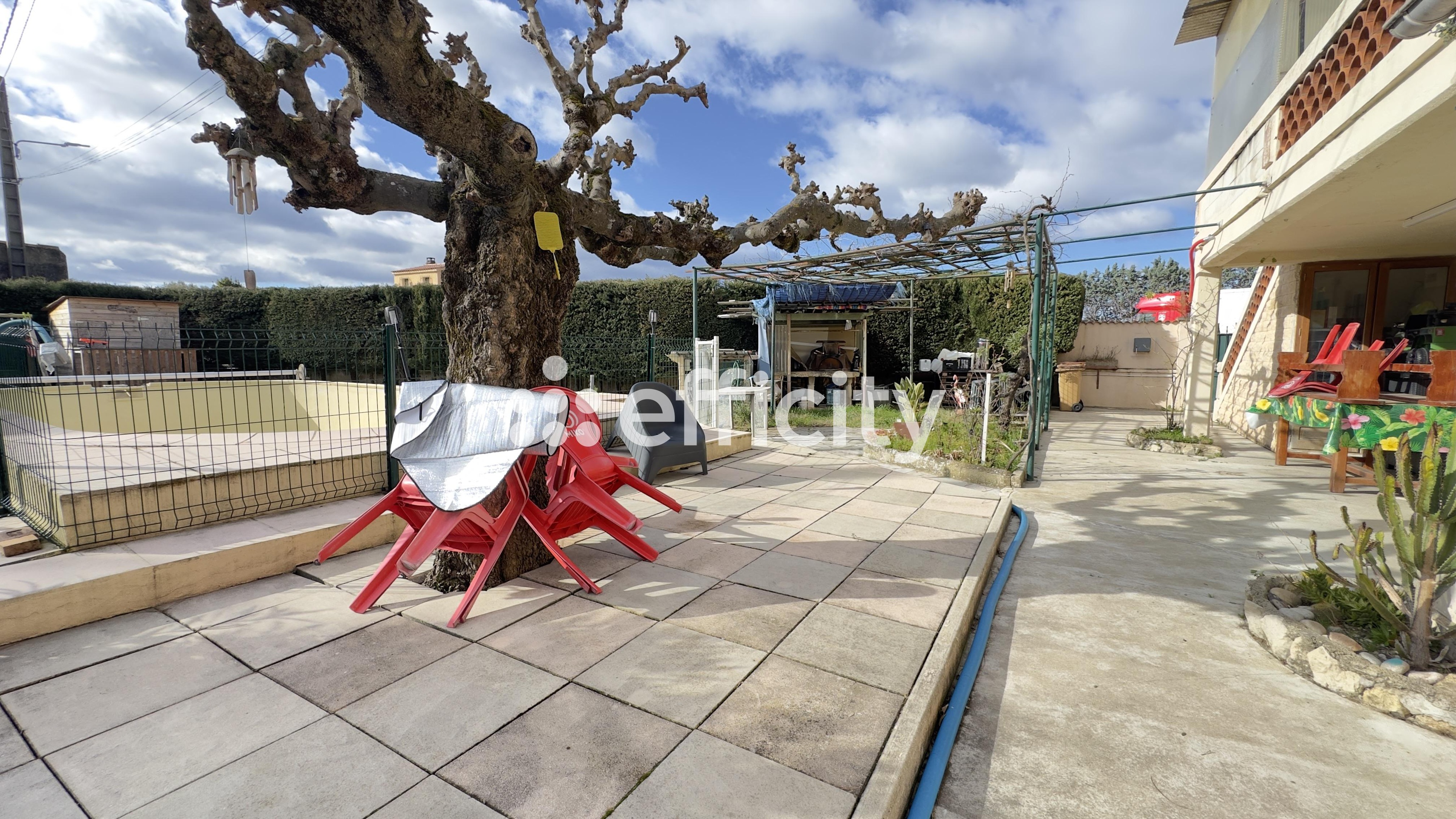 Achat immobilier Maison 8 pièces  205m2 à Pierrelatte (26700) - Photo n°19