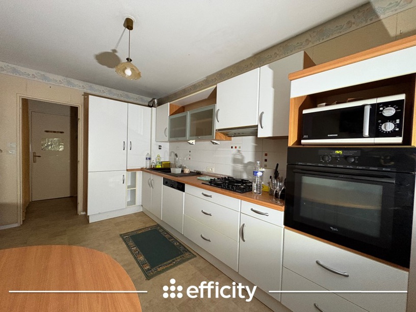 Achat immobilier Appartement 4 pièces  83m2 à Quimper (29000) - Photo n°4