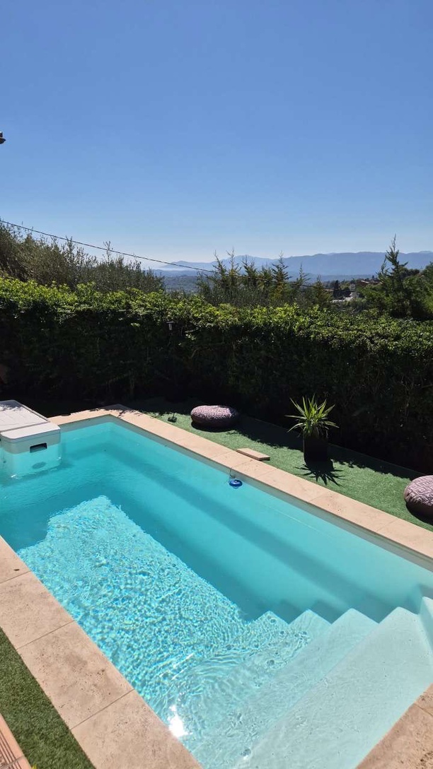Achat immobilier Maison 9 pièces  223m2 à Châteauneuf-Grasse (06740) - Photo n°12