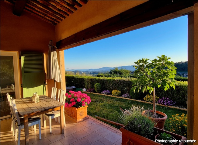 maison 9 pièces - 223m2 à Châteauneuf-Grasse (06740)