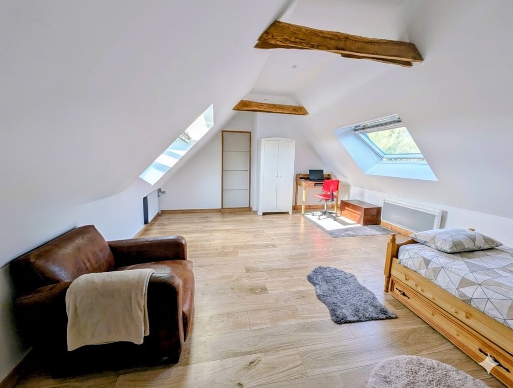 Achat immobilier Maison 8 pièces  220m2 à Cléguer (56620) - Photo n°8