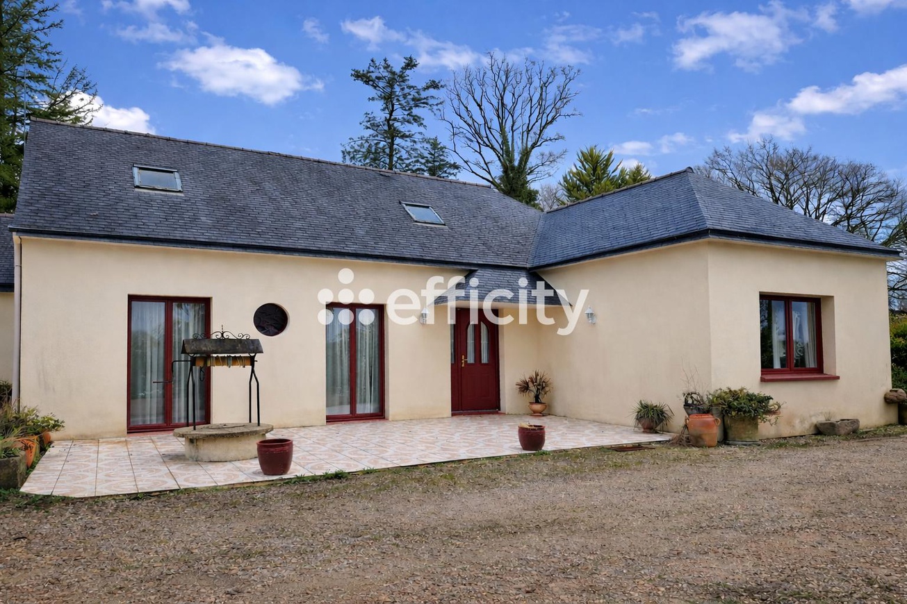 Achat immobilier Maison 5 pièces  127m2 à Locmalo (56160) - Photo n°1