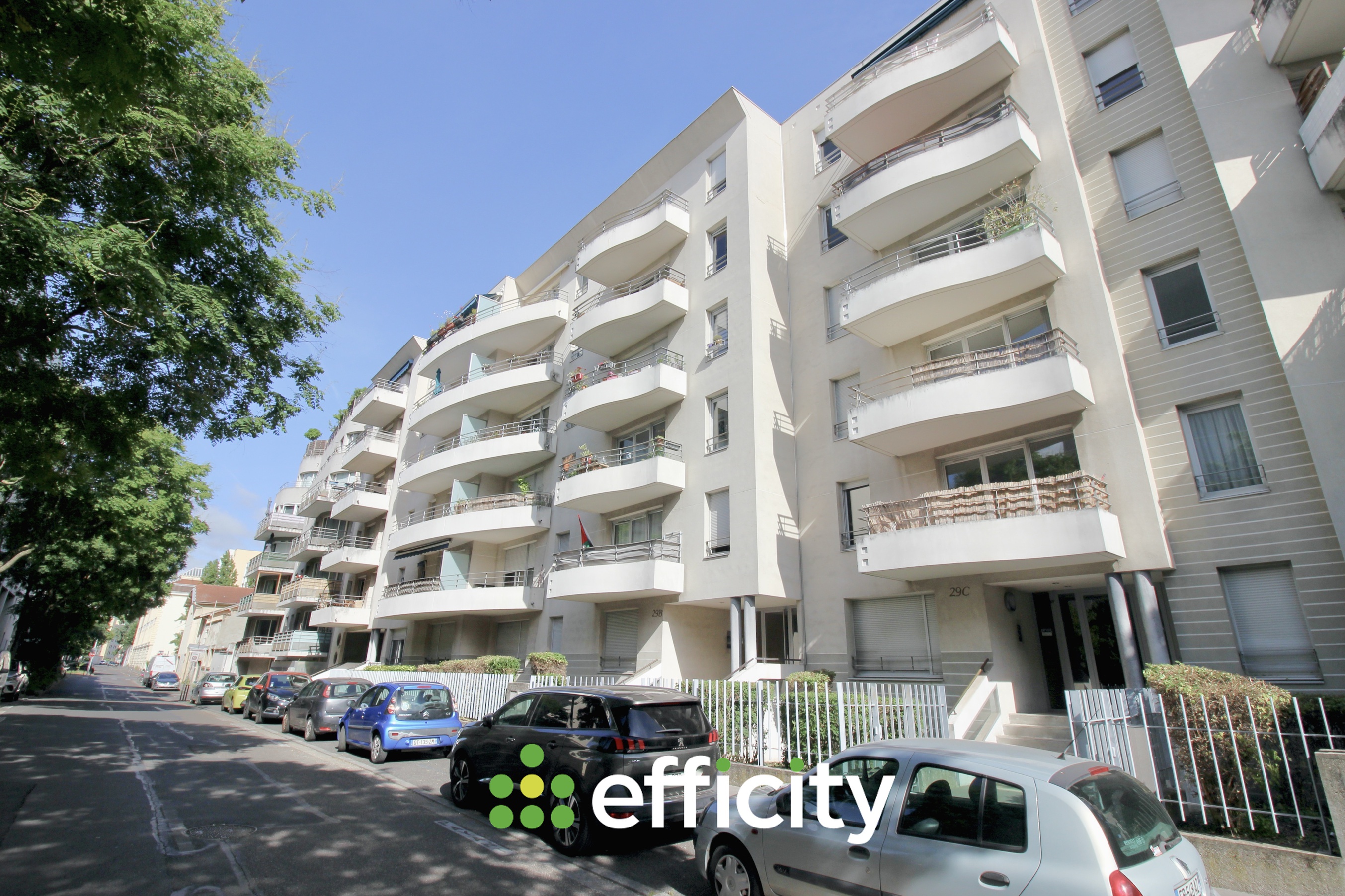 parking  - 18m2 à Villeurbanne (69100)