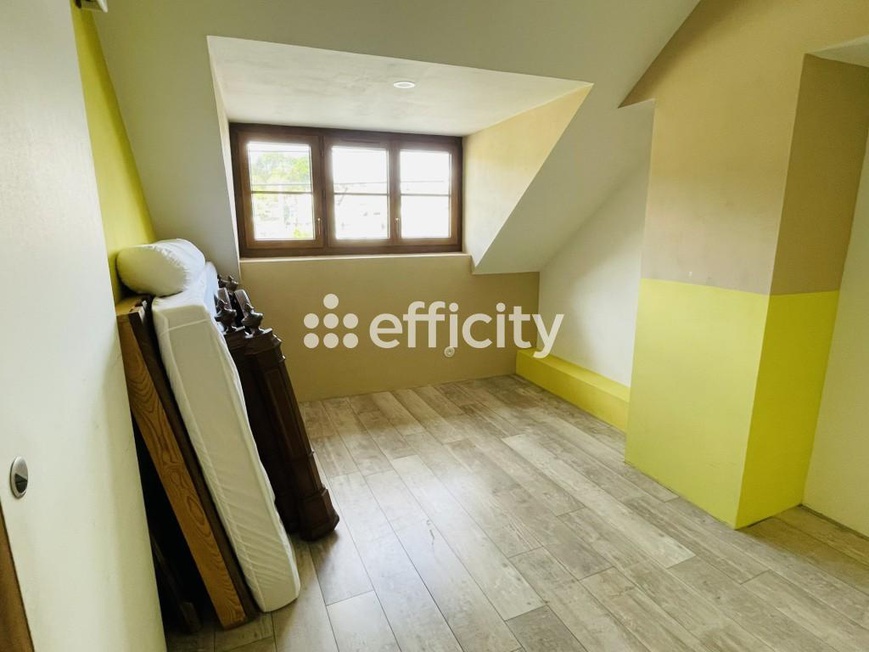 Achat immobilier Maison 8 pièces  147m2 à La Ferté-Bernard (72400) - Photo n°10