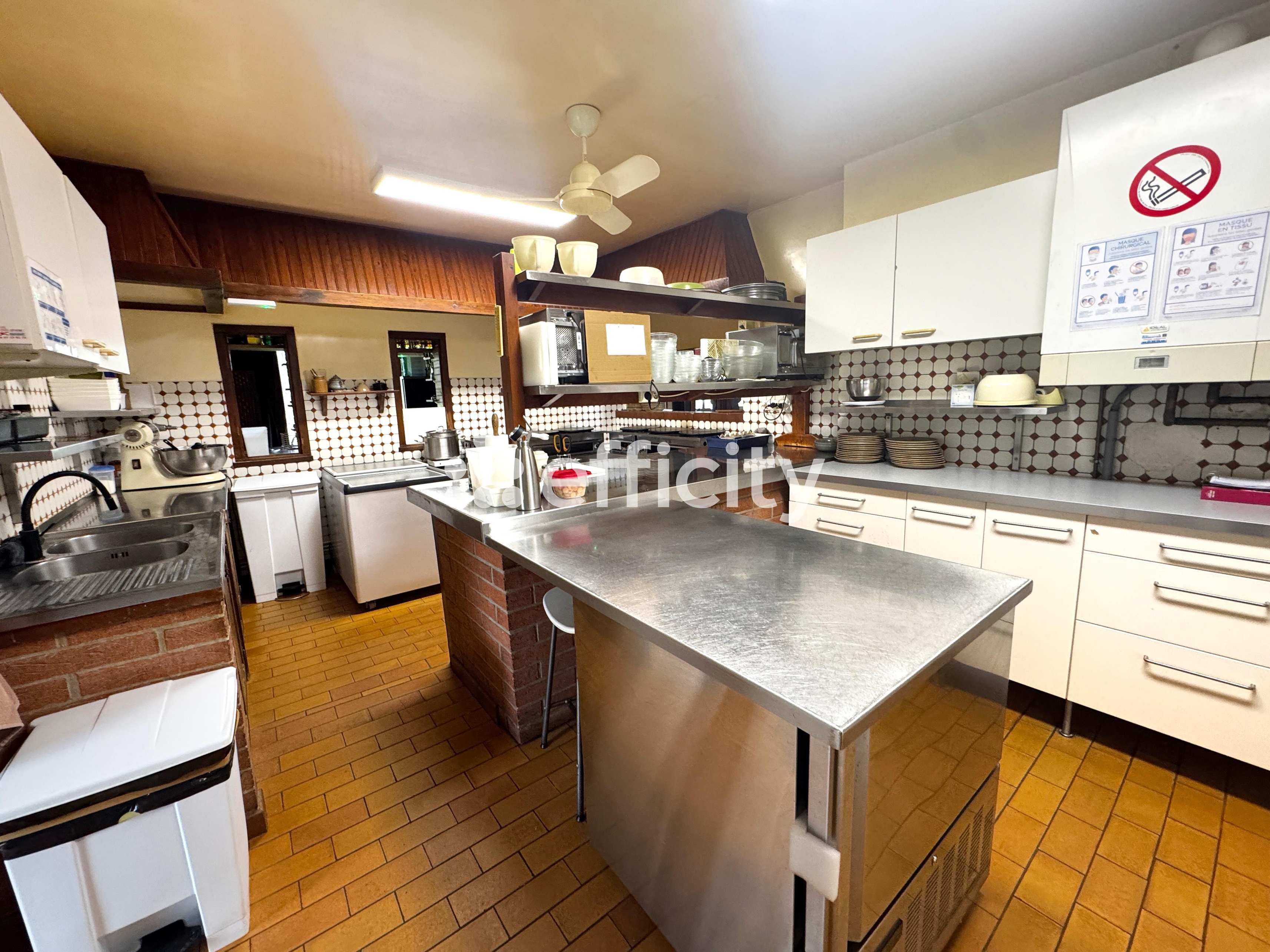 Achat immobilier Immeuble 9 pièces  270m2 à Saint-Quentin (02100) - Photo n°9