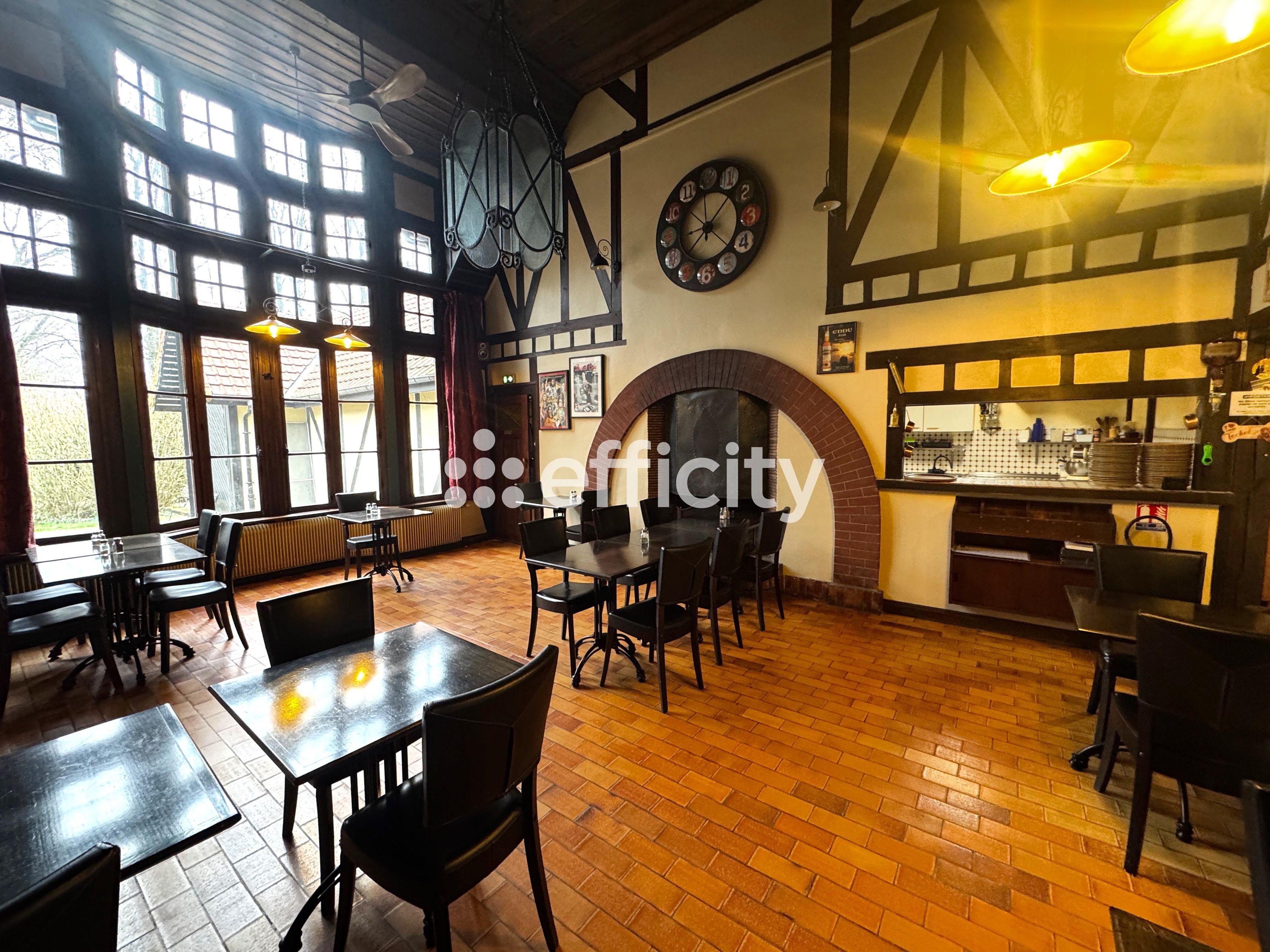 Achat immobilier Immeuble 9 pièces  270m2 à Saint-Quentin (02100) - Photo n°5