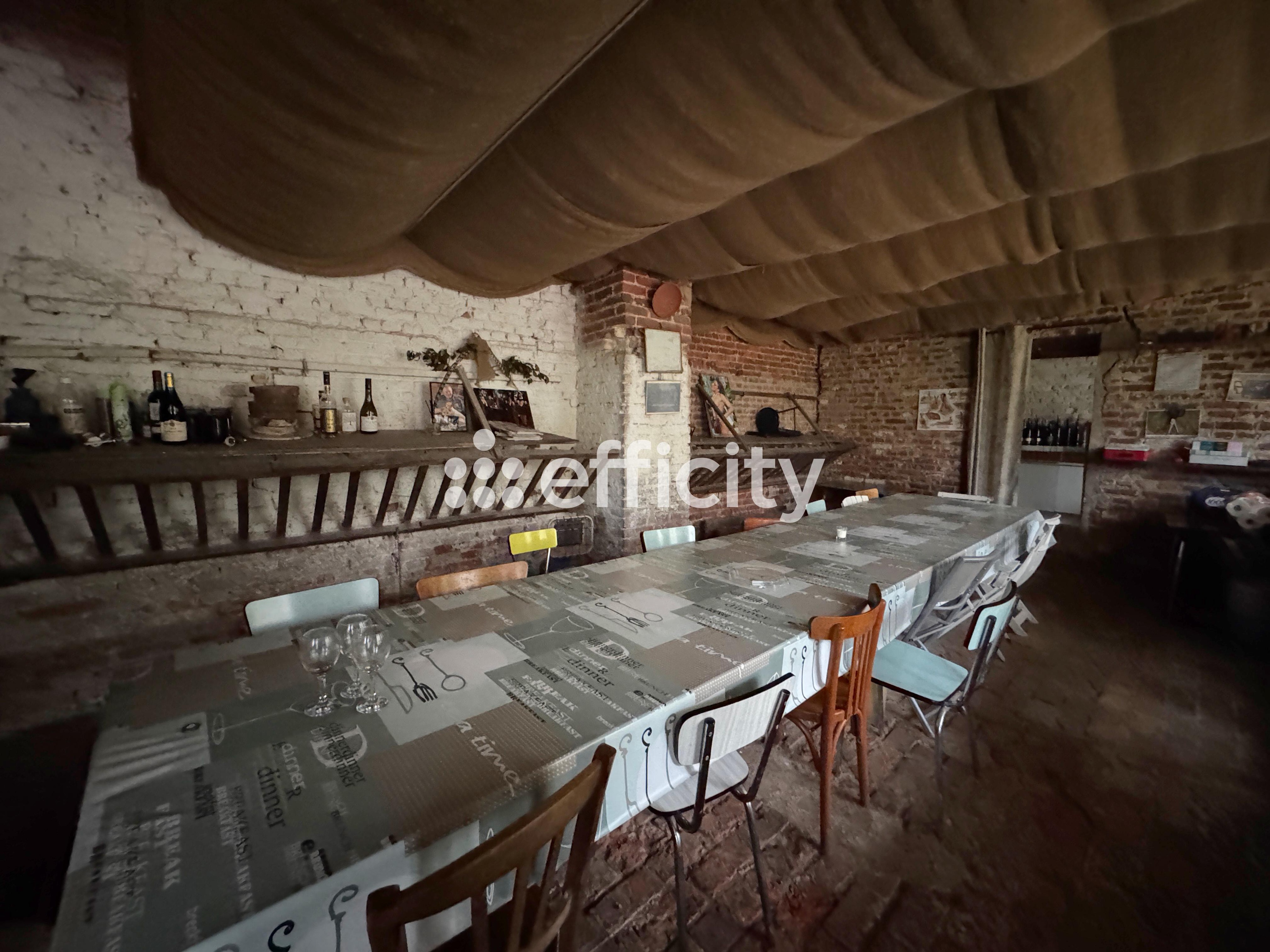 Achat immobilier Immeuble 9 pièces  270m2 à Saint-Quentin (02100) - Photo n°24