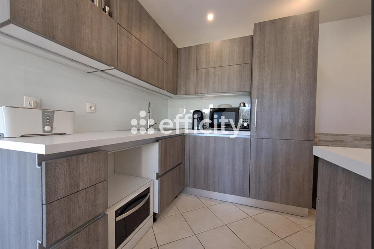 Achat immobilier Maison 6 pièces  235m2 à Martigues (13500) - Photo n°6