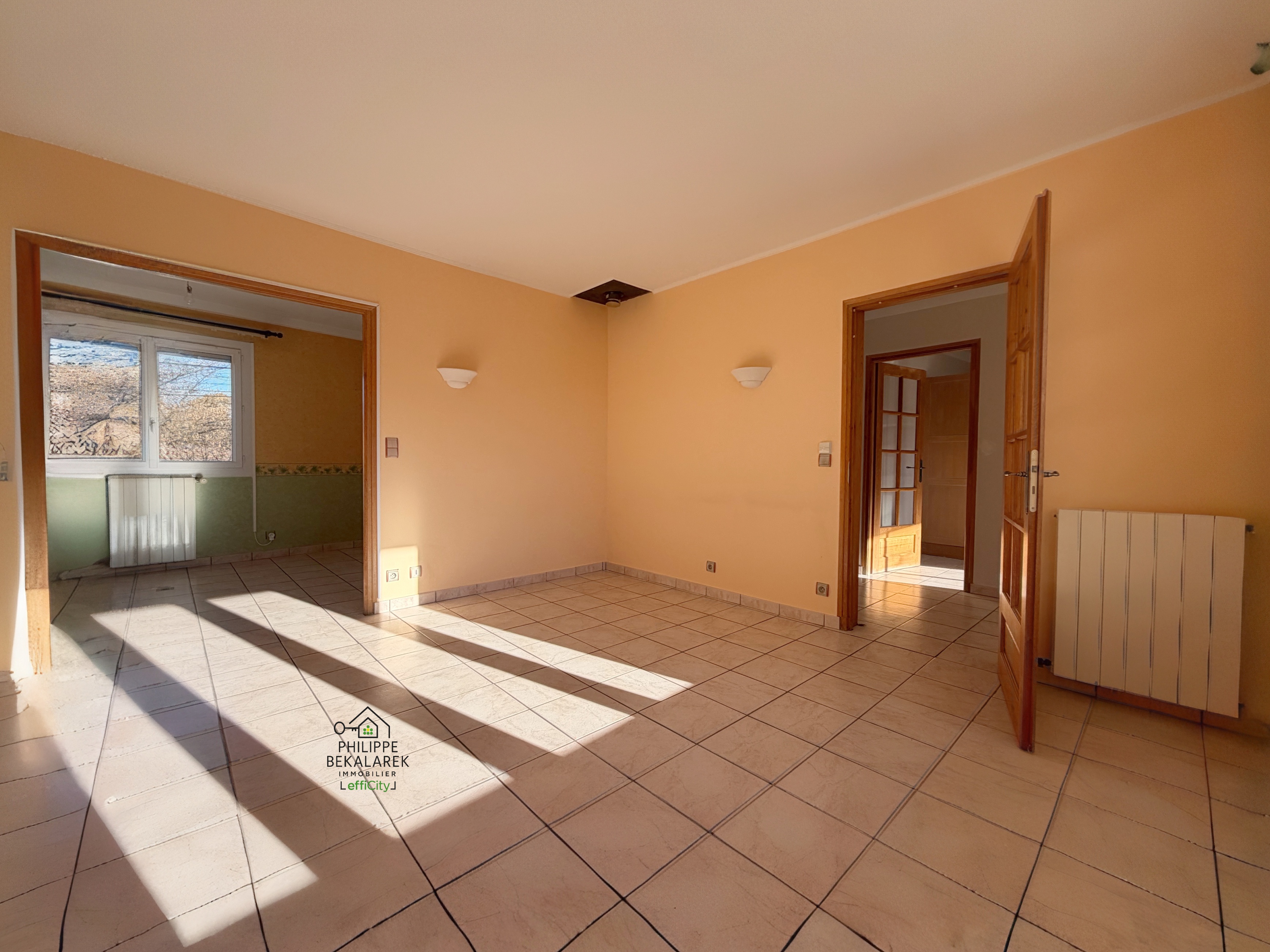 Achat immobilier Maison 7 pièces  128m2 à L'Escale (04160) - Photo n°4
