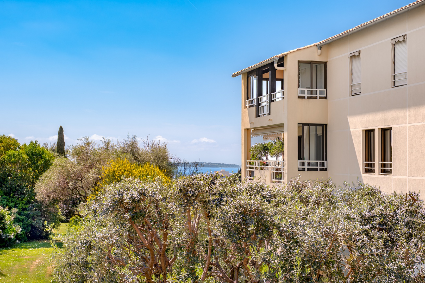 Achat immobilier Appartement 2 pièces  62m2 à Antibes (06600) - Photo n°12