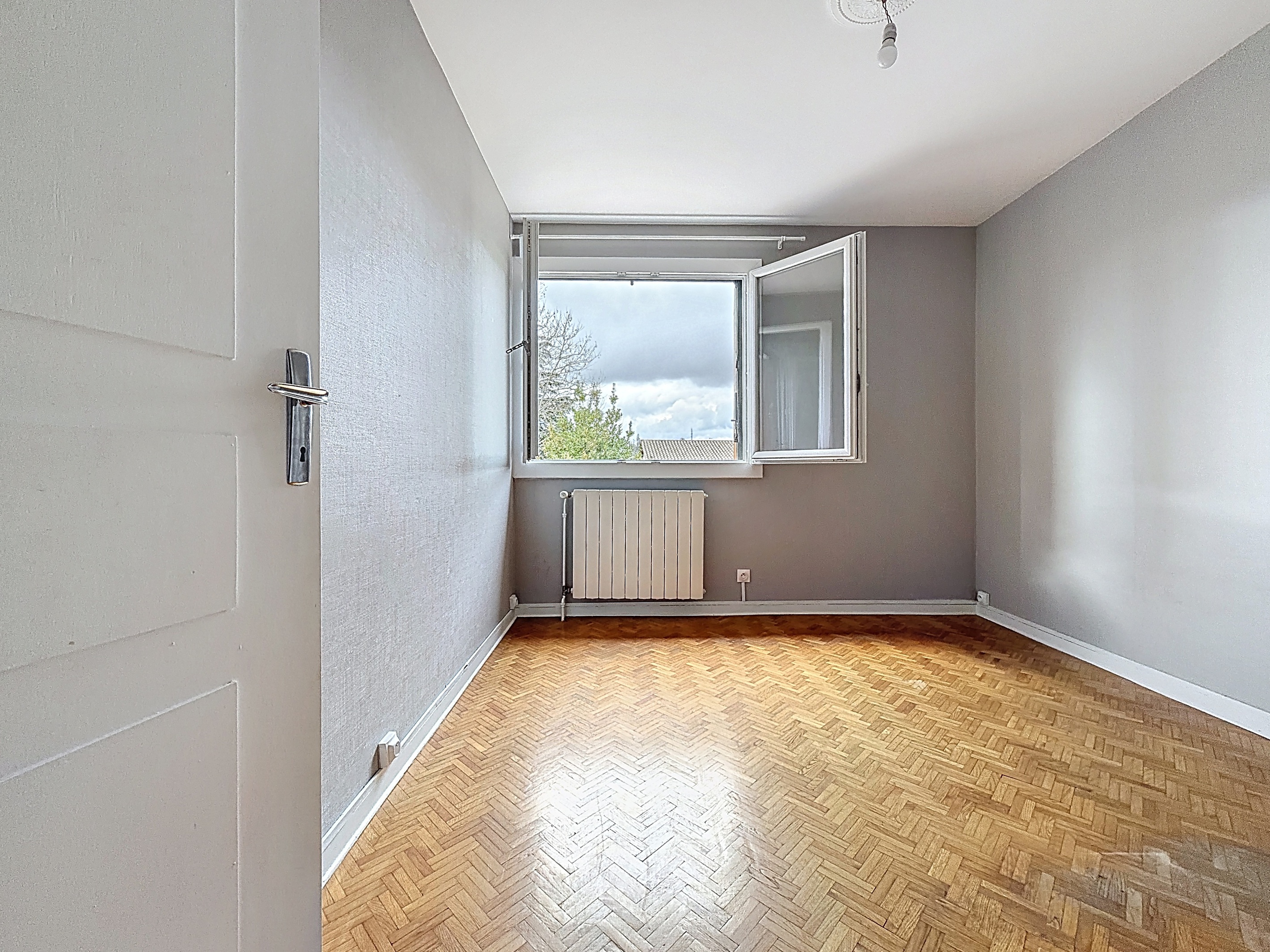 Achat immobilier Maison 5 pièces  95m2 à Valence (26000) - Photo n°13