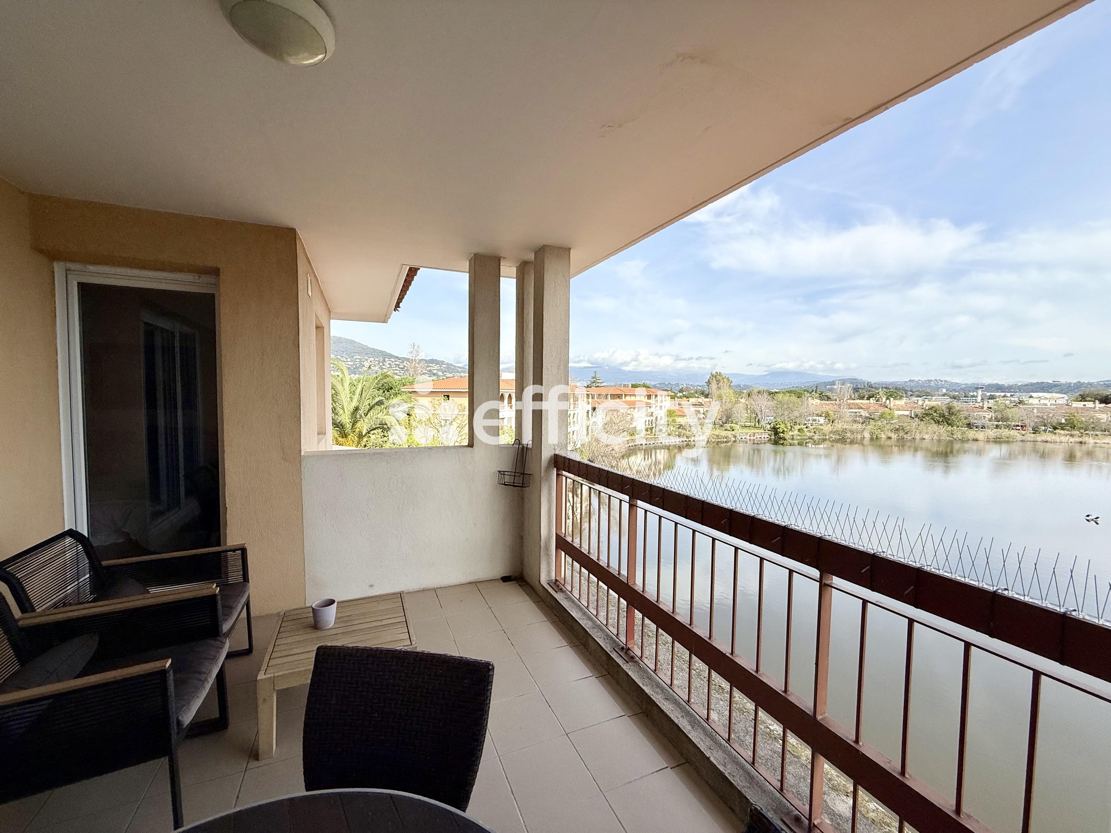 appartement 2 pièces - 38m2 à Mandelieu-la-Napoule (06210)