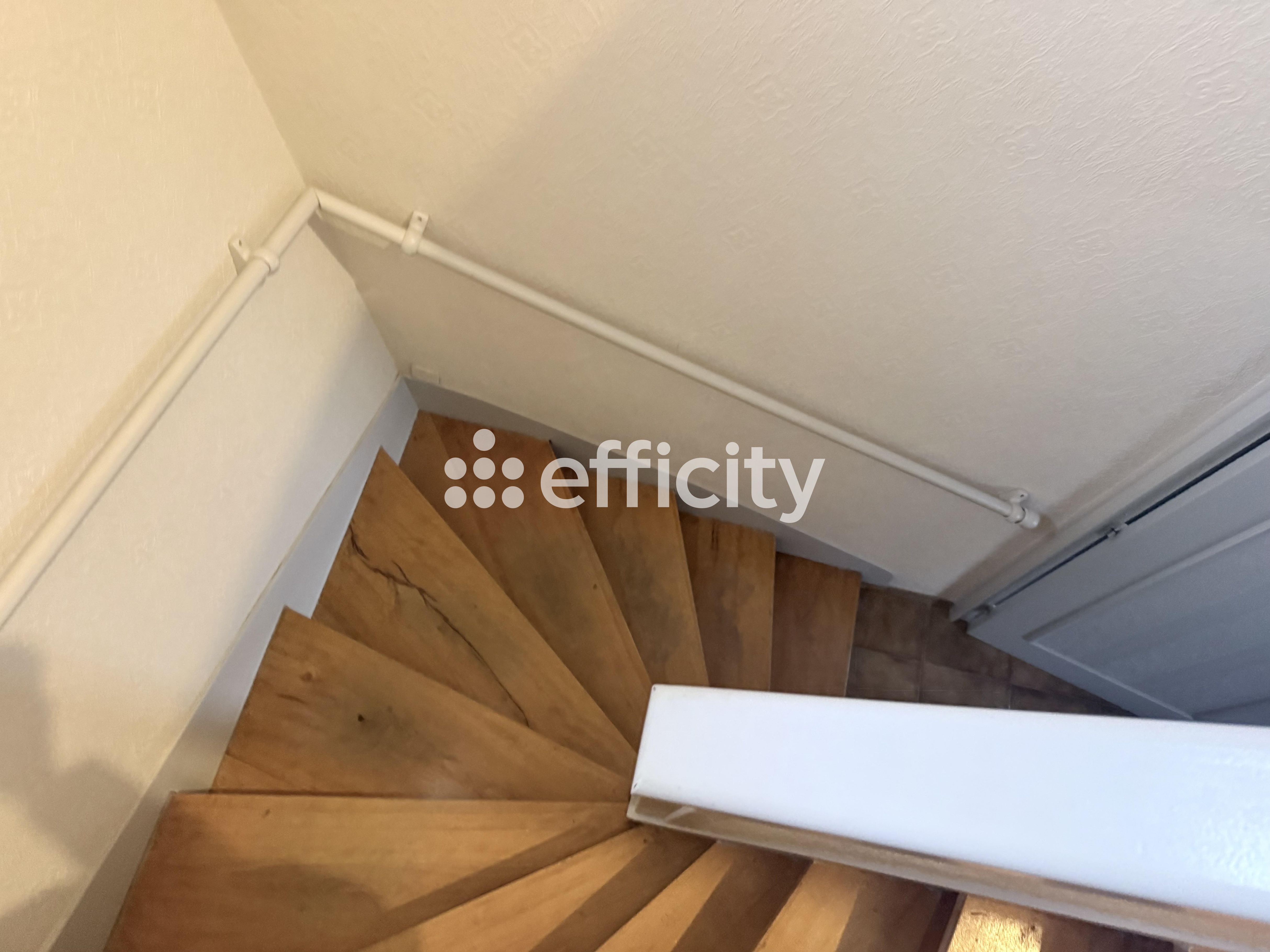 Achat immobilier Maison 6 pièces  102m2 à Ruffec (16700) - Photo n°8
