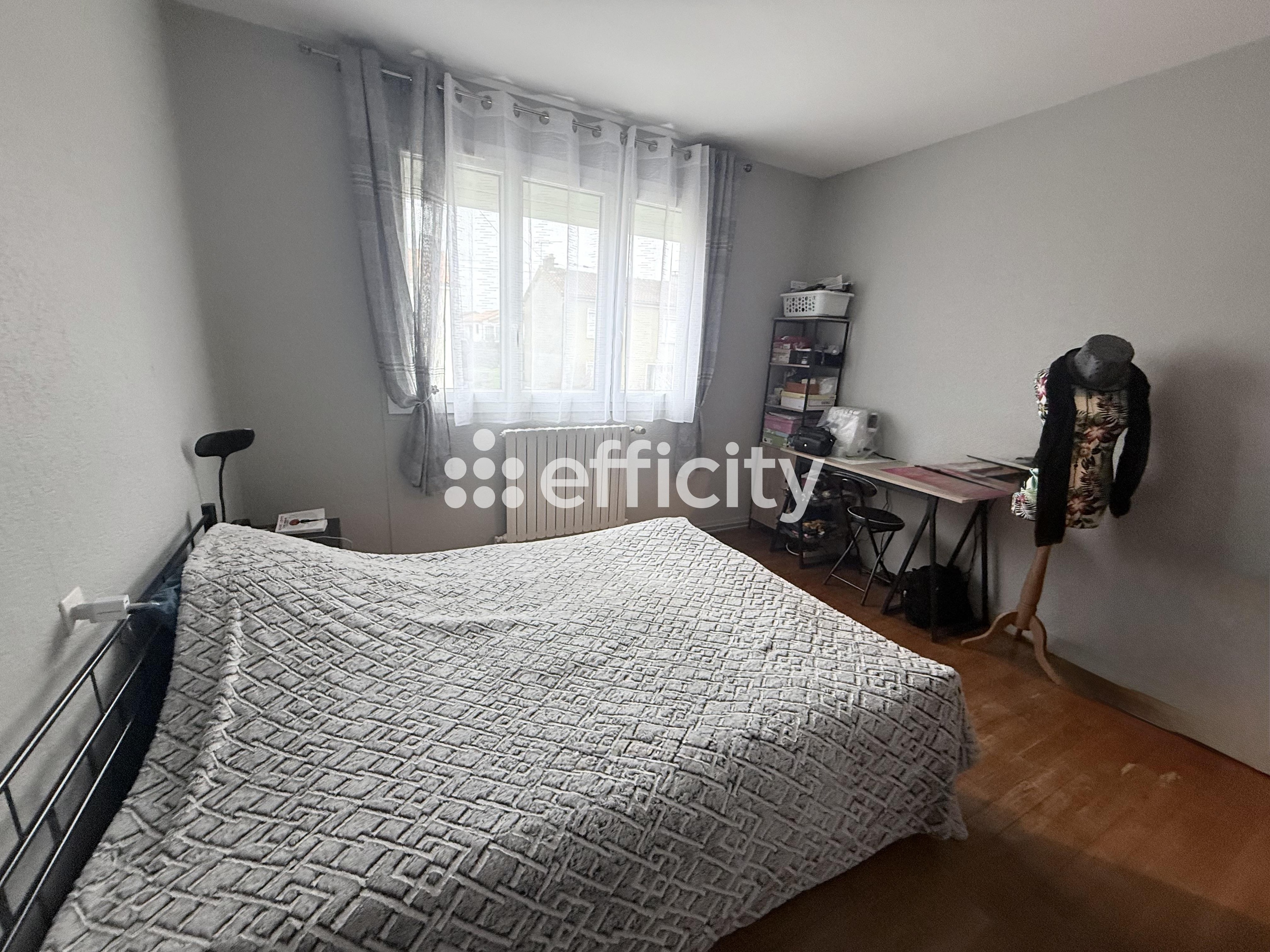 Achat immobilier Maison 6 pièces  102m2 à Ruffec (16700) - Photo n°10