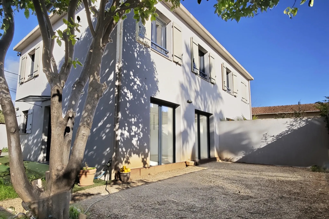 maison 4 pièces - 97m2 à Toulon (83200)