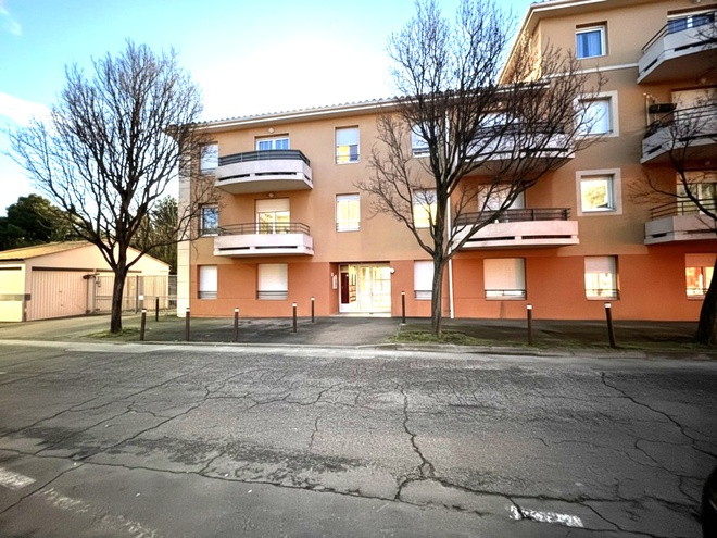 appartement 2 pièces - 50m2 à Avignon (84000)