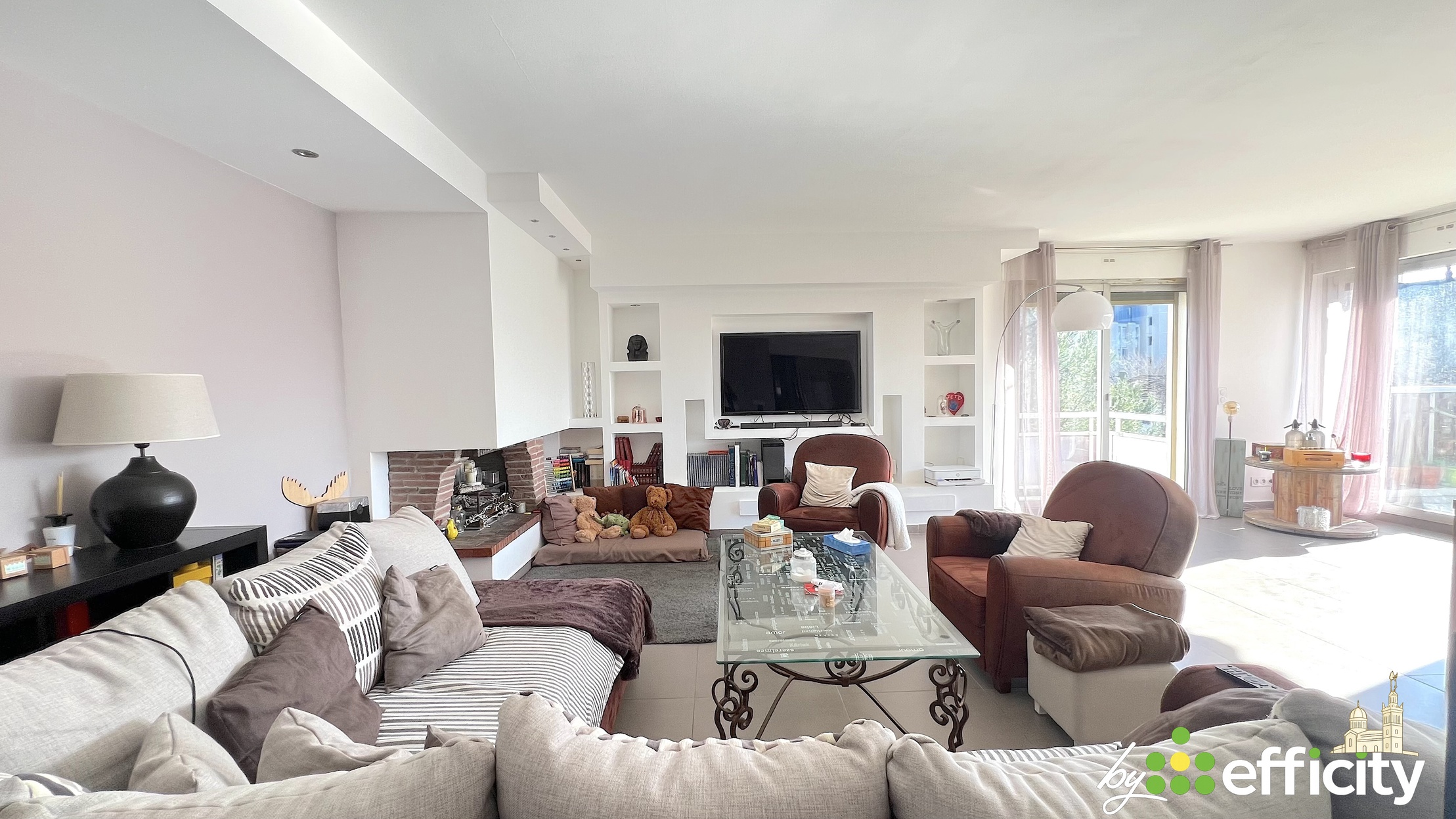 appartement 3 pièces - 105m2 à Marseille (13009)