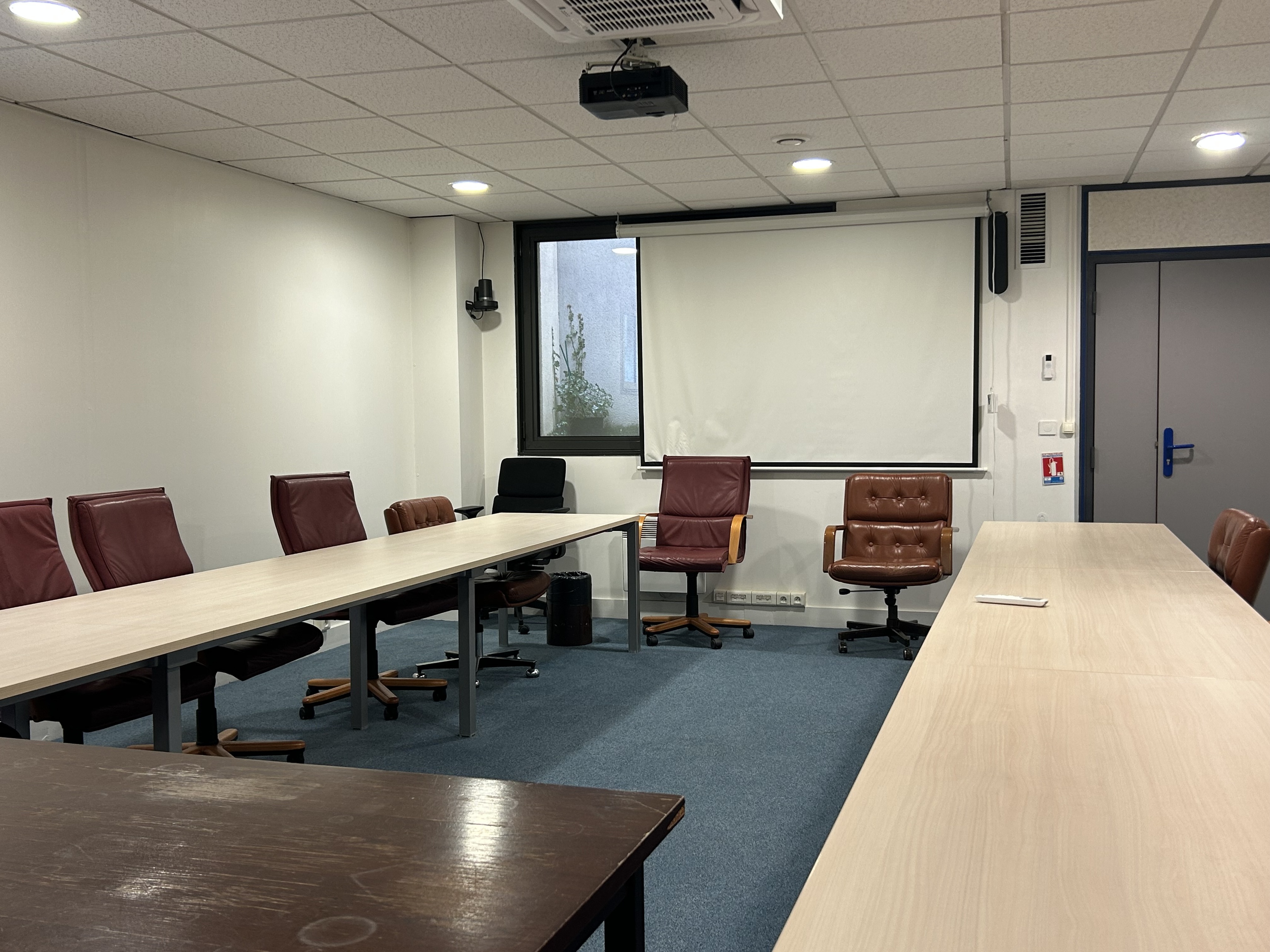 Achat immobilier Bureau 10 pièces  230m2 à Boulogne-Billancourt (92100) - Photo n°1