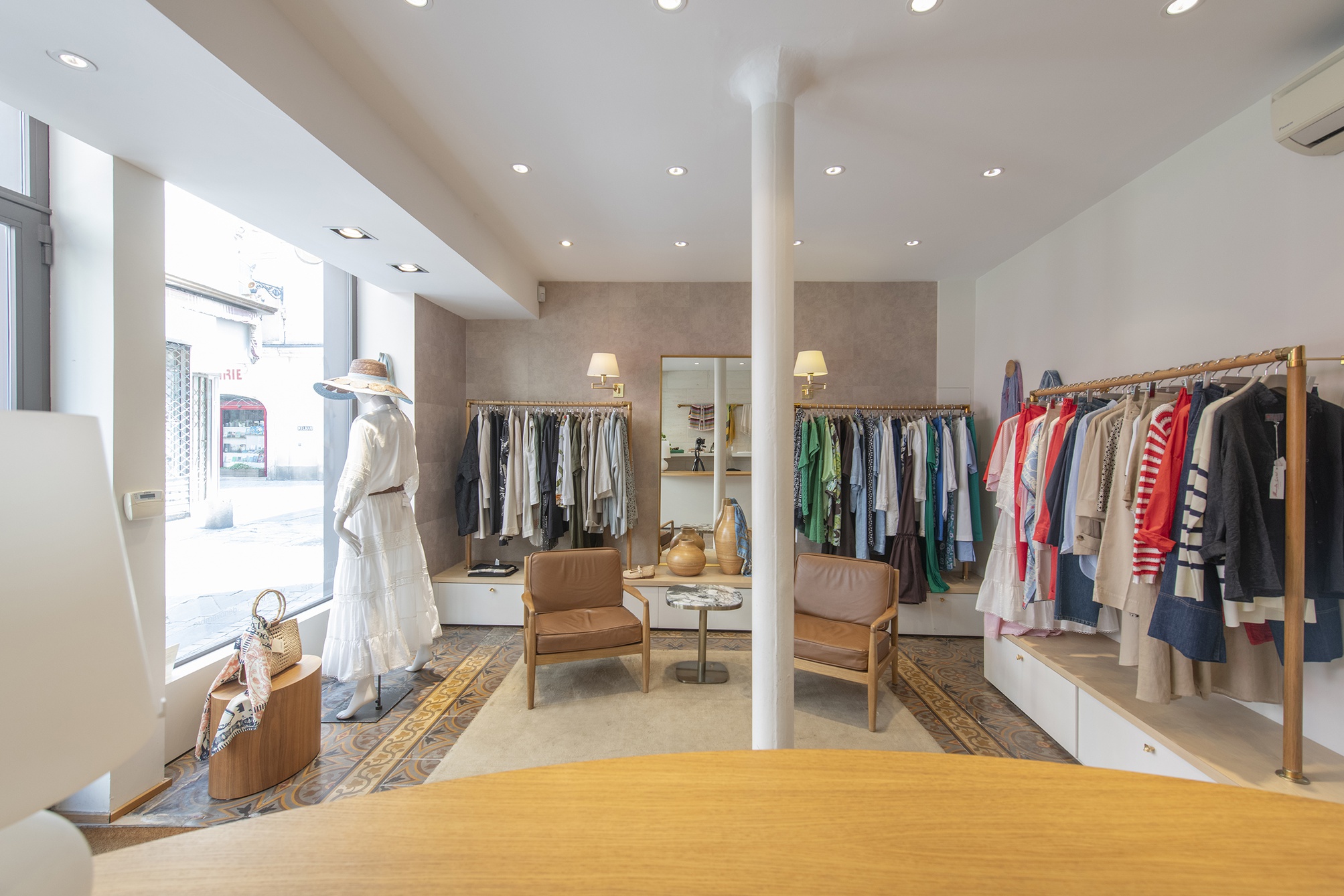 Achat immobilier Fonds de commerce   50m2 à Arles (13200) - Photo n°4