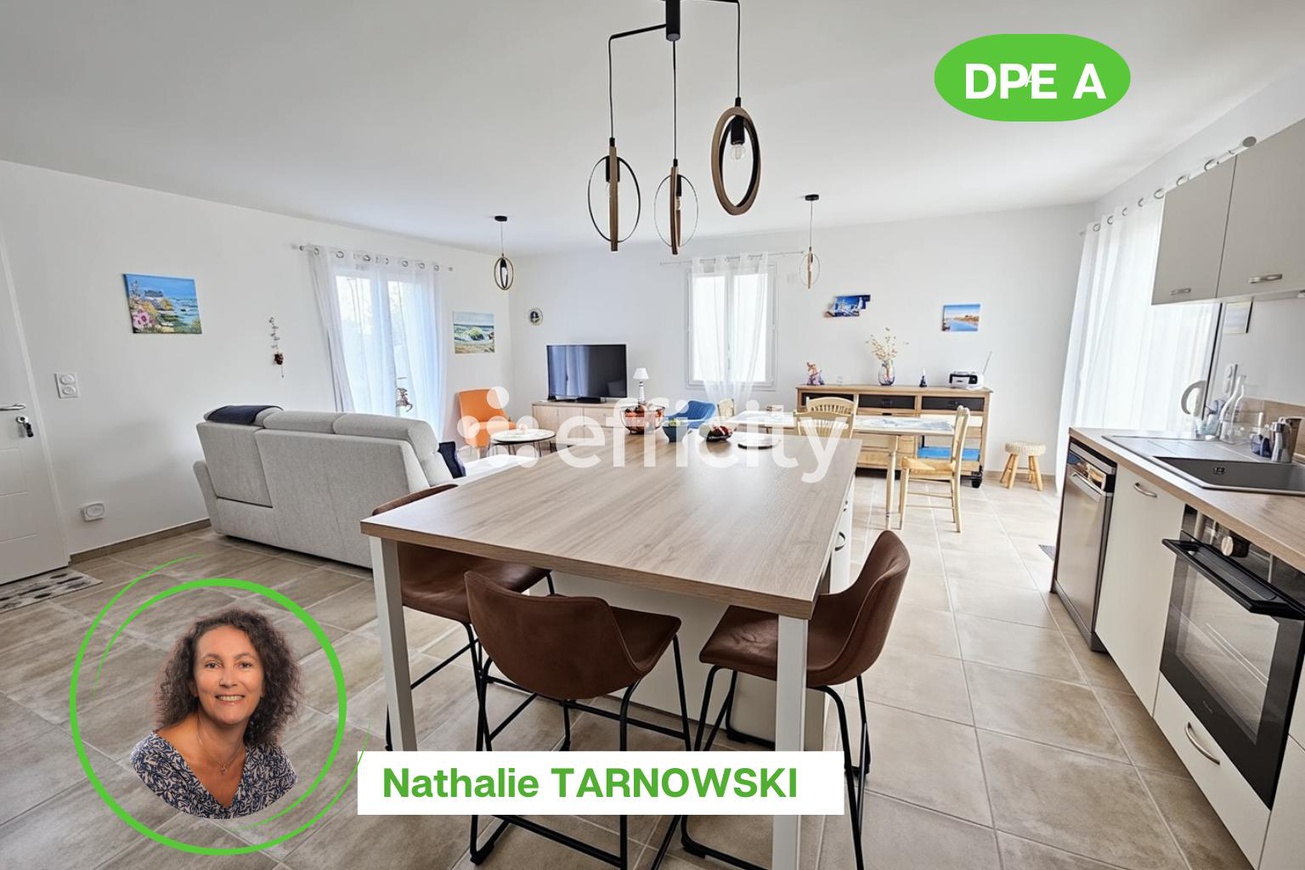 Achat immobilier Maison 4 pièces  94m2 à Saint-Froult (17780) - Photo n°1