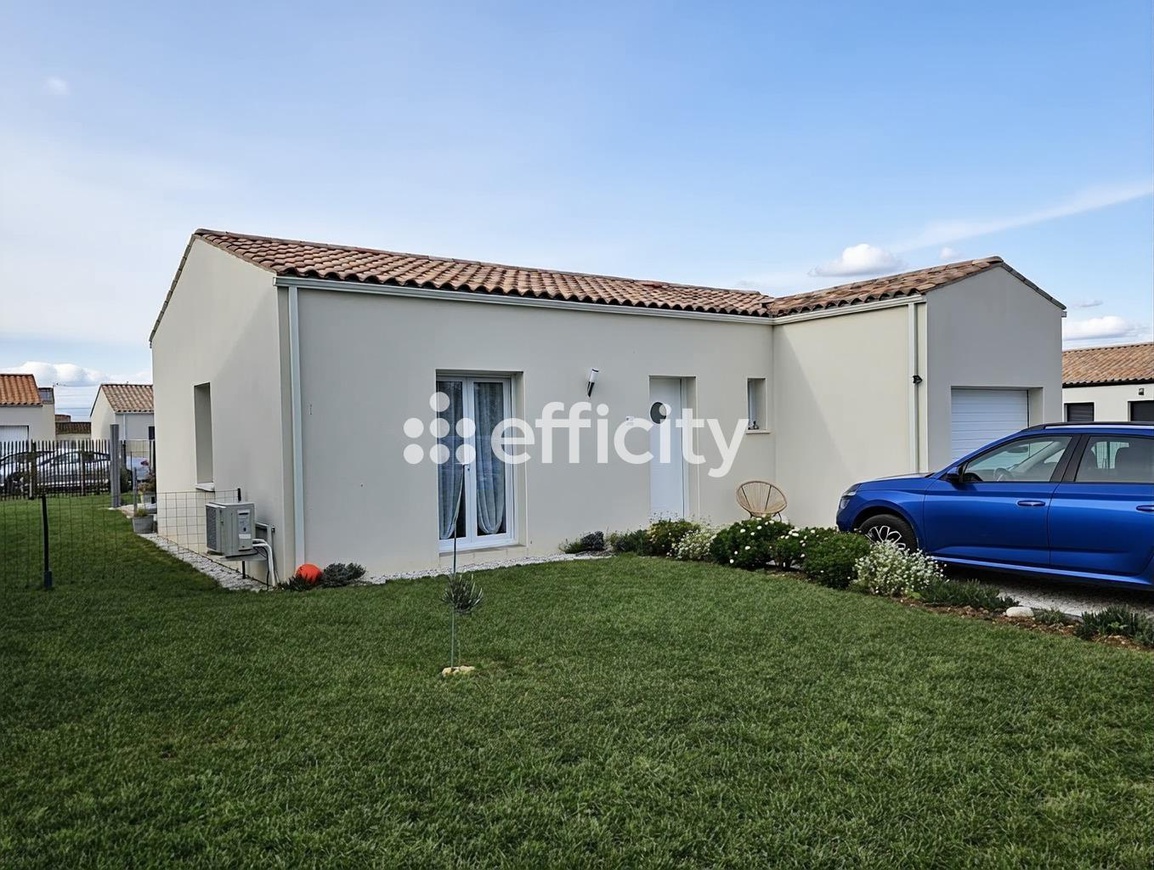 Achat immobilier Maison 4 pièces  94m2 à Saint-Froult (17780) - Photo n°4