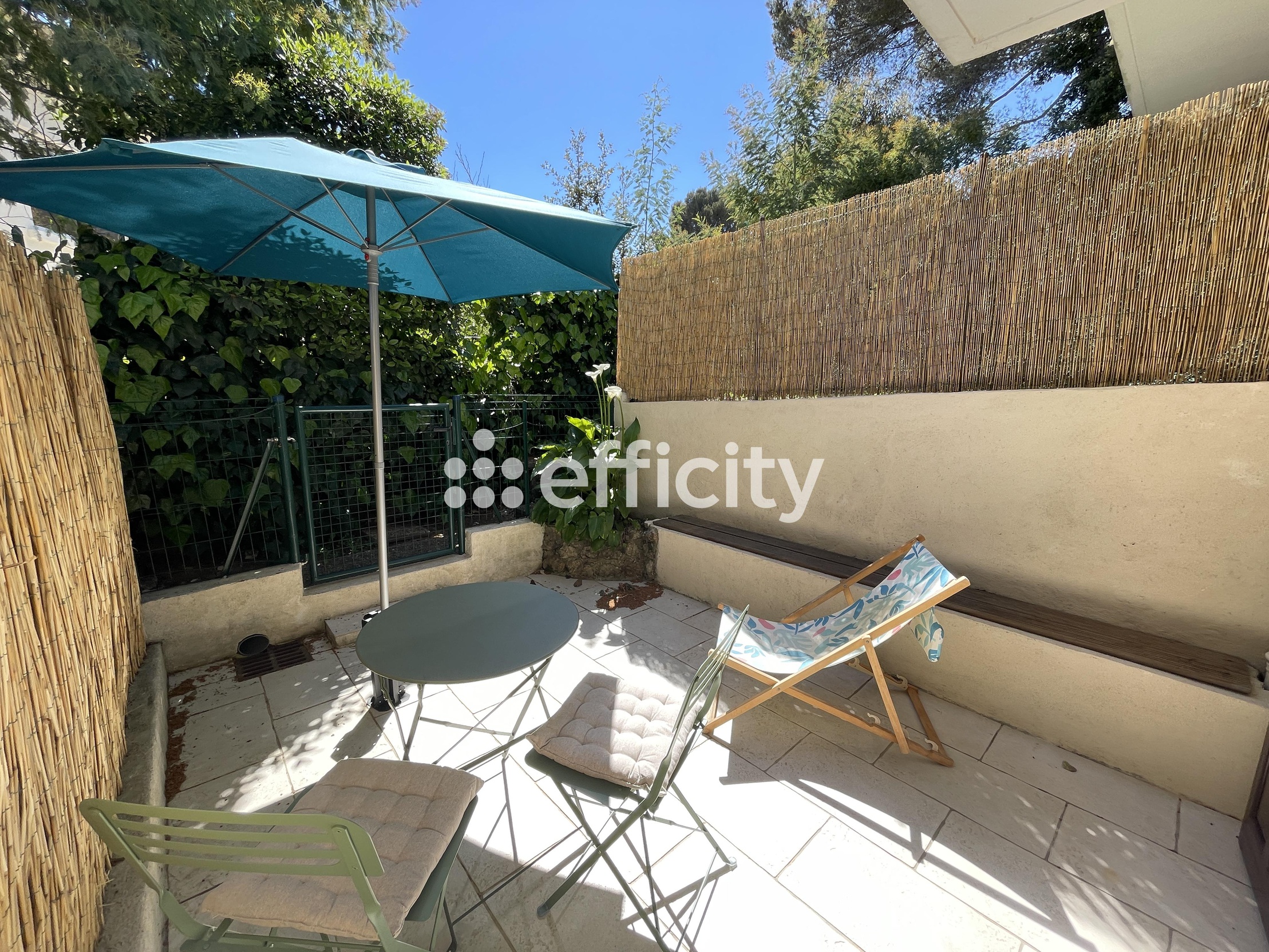 appartement 1 pièces - 18,0m2 à Fréjus (83370)