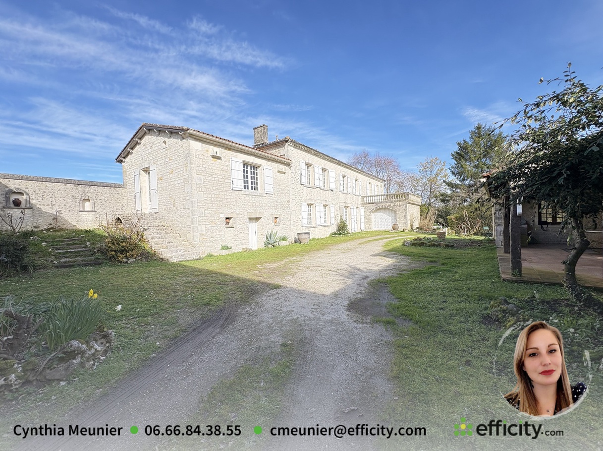 Achat immobilier Maison 7 pièces  222m2 à Ladiville (16120) - Photo n°24