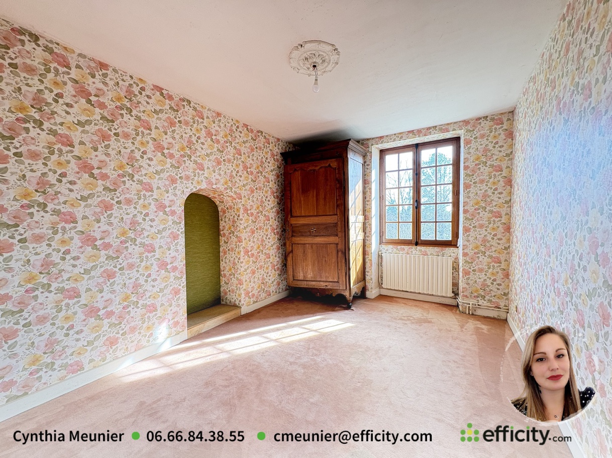 Achat immobilier Maison 7 pièces  222m2 à Ladiville (16120) - Photo n°12