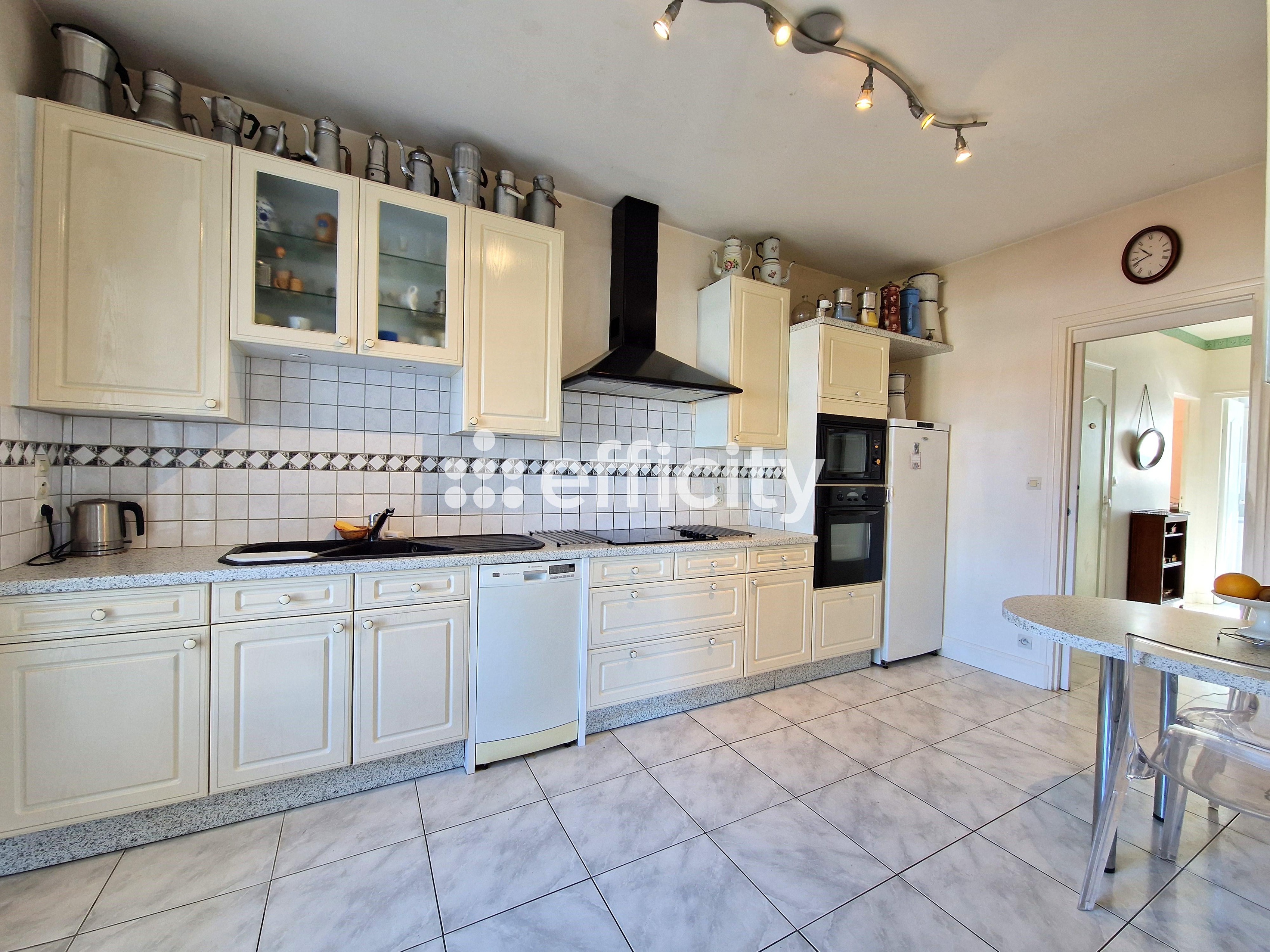 Achat immobilier Maison 4 pièces  125m2 à Vaux-sur-Mer (17640) - Photo n°7