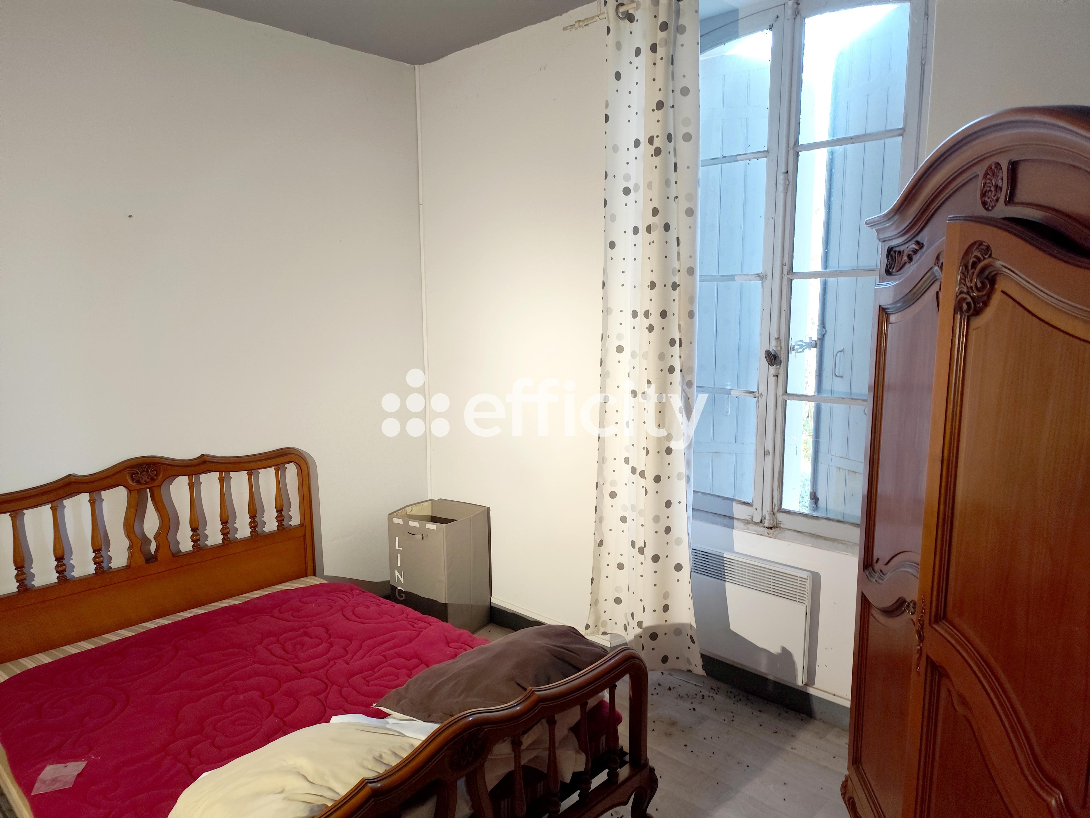 Achat immobilier Maison 6 pièces  208m2 à Tanzac (17260) - Photo n°9