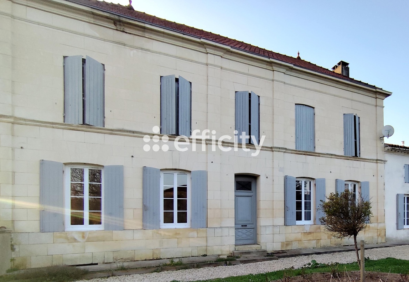 maison 6 pièces - 208,0m2 à Tanzac (17260)