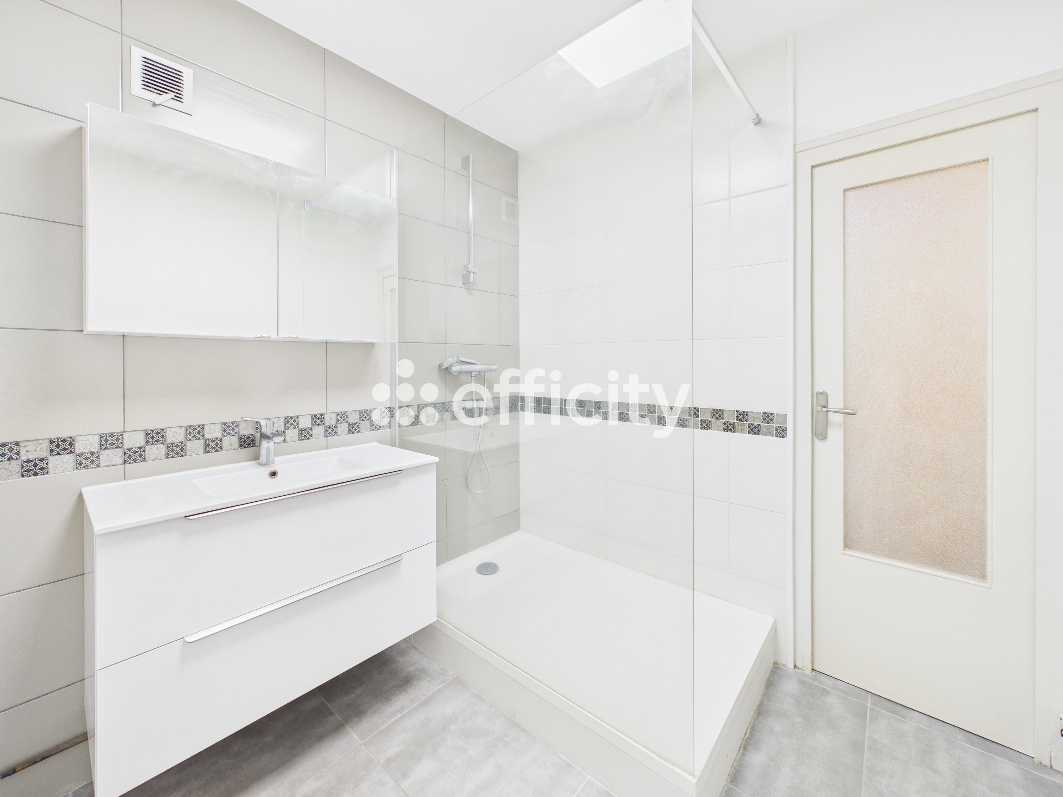 Achat immobilier Appartement 4 pièces  88m2 à Péronnas (01960) - Photo n°7