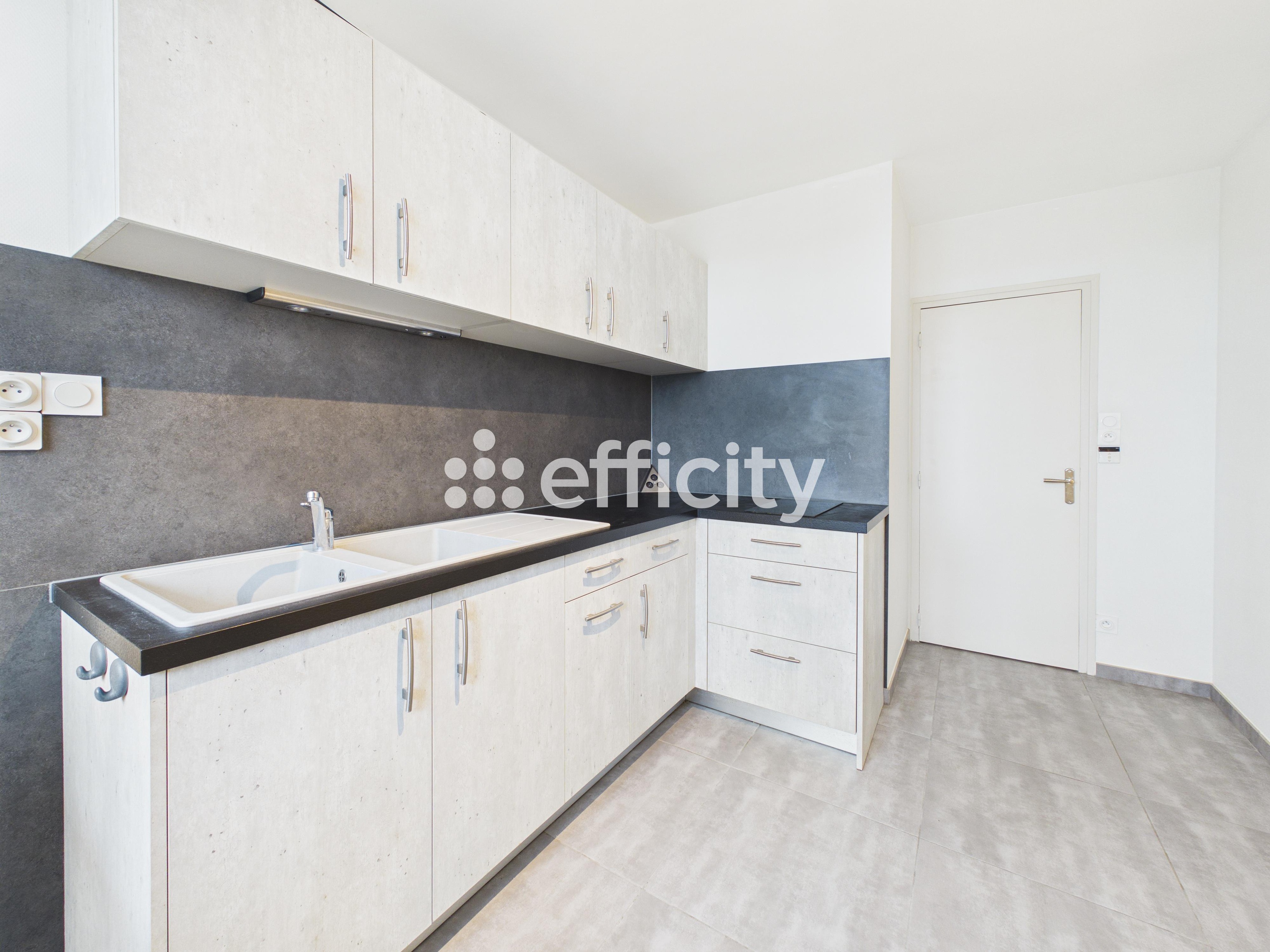 Achat immobilier Appartement 4 pièces  88m2 à Péronnas (01960) - Photo n°5