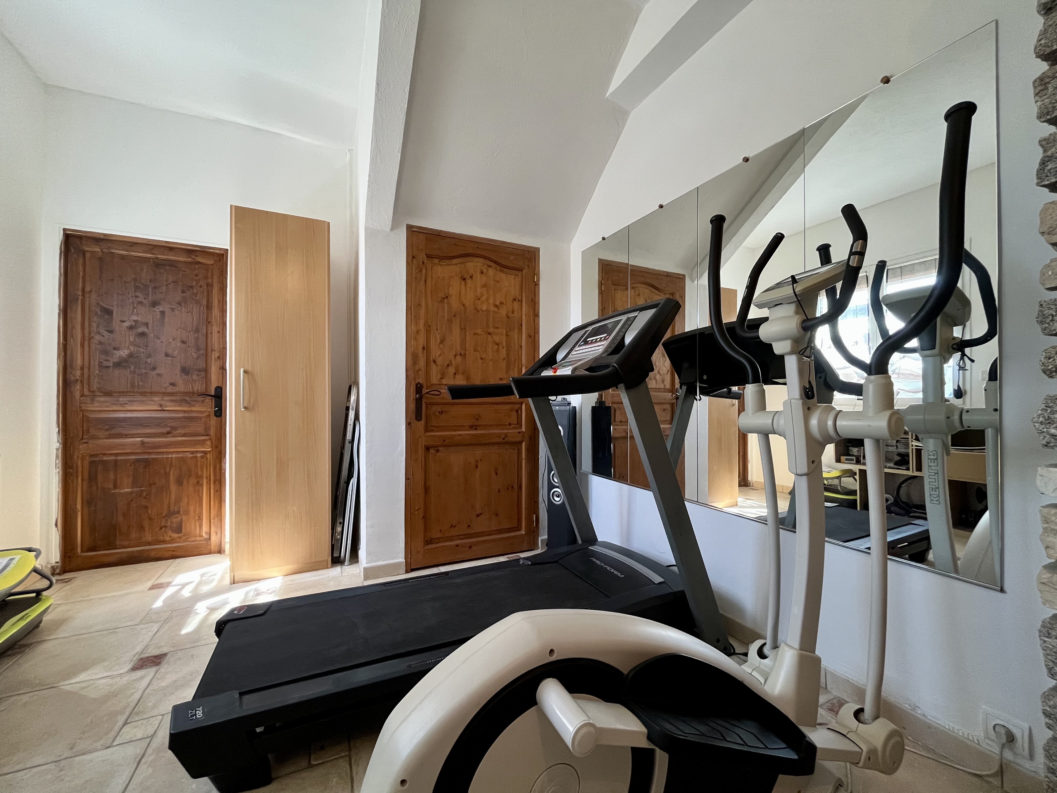 Achat immobilier Maison 8 pièces  295m2 à Vinay (38470) - Photo n°11